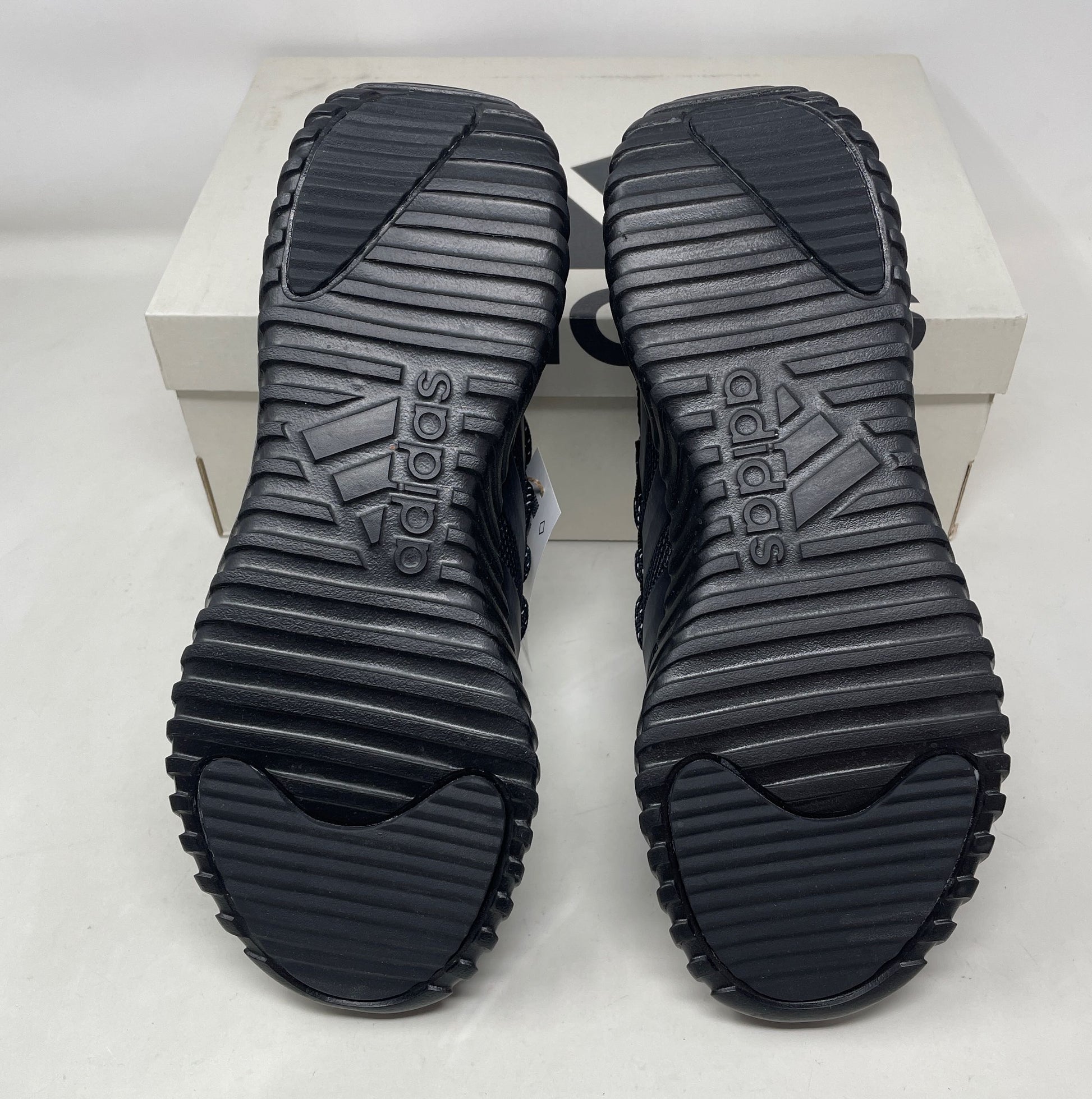 Bottom-UNT533730LS49