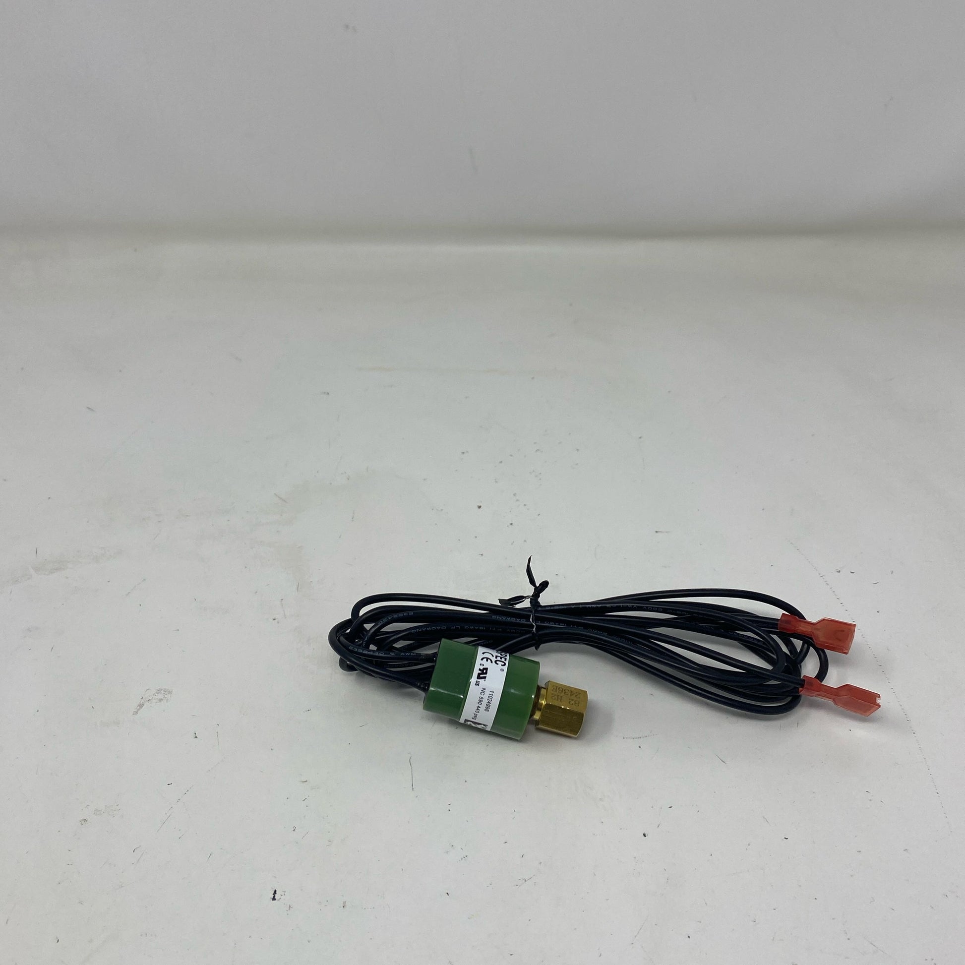 Front-UNT451691MTL