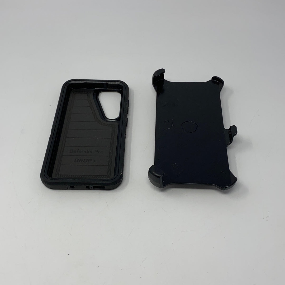 Front-UNT995785PYR