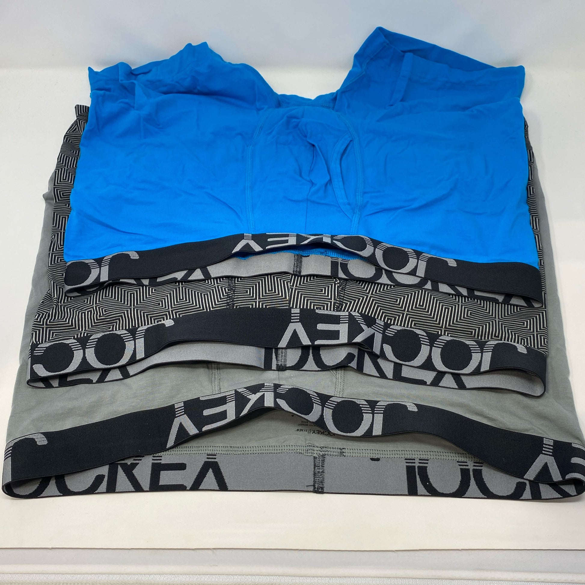 Back-UNT017057NL1U
