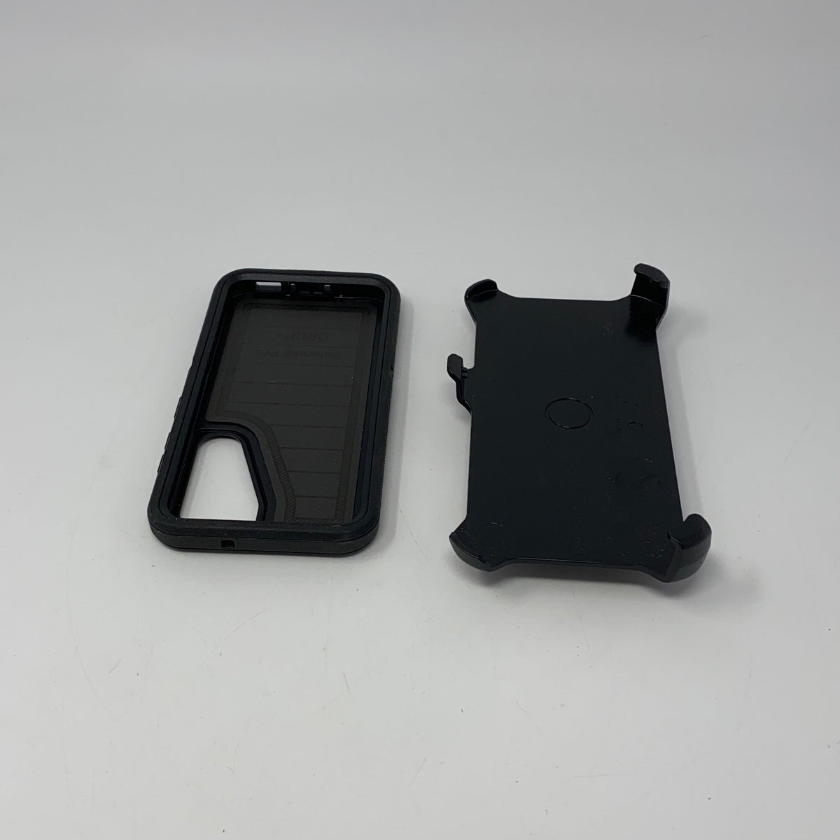 Back-UNT995785PYR