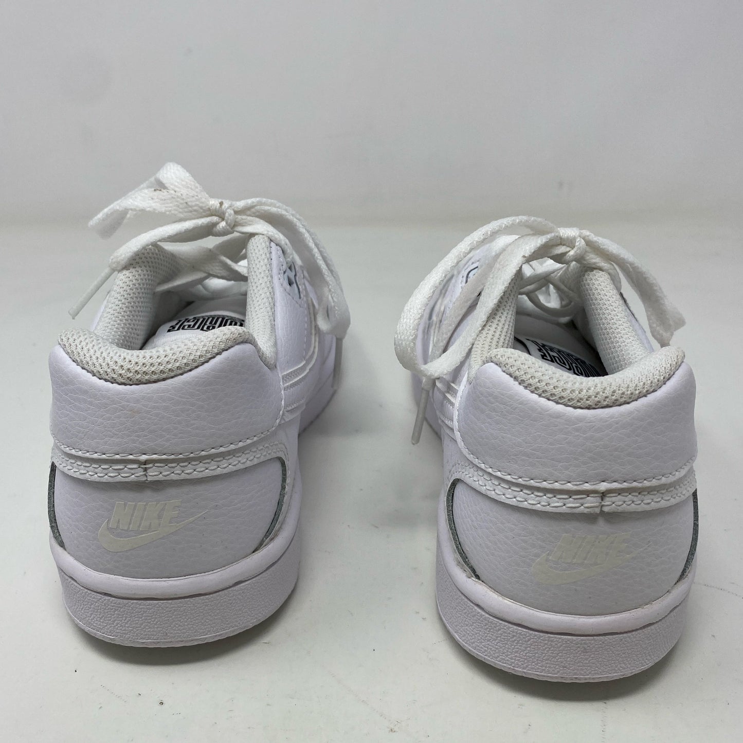 Left-UNT288122LTI
