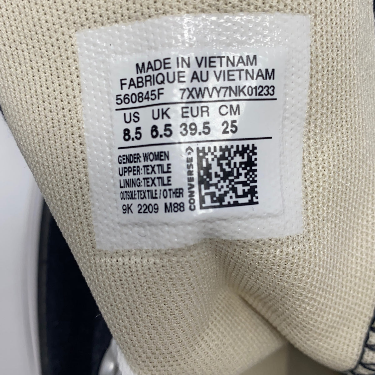 Serial #/Tag-UNT688301WXS