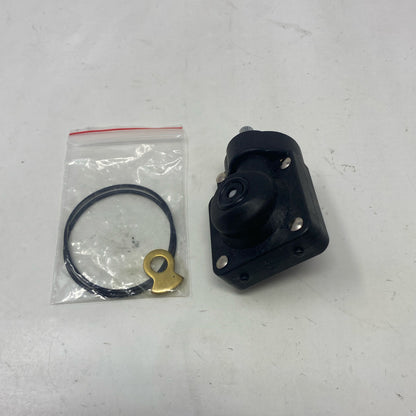 Front-UNT5599008PJ