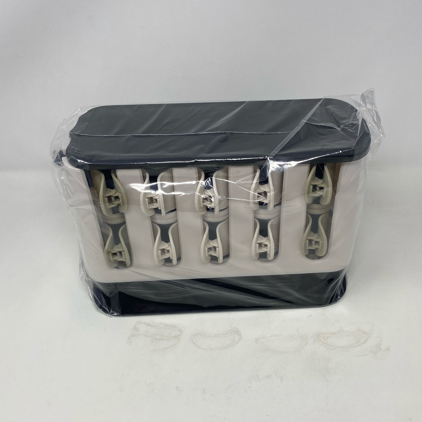 Back-UNT134472WTS