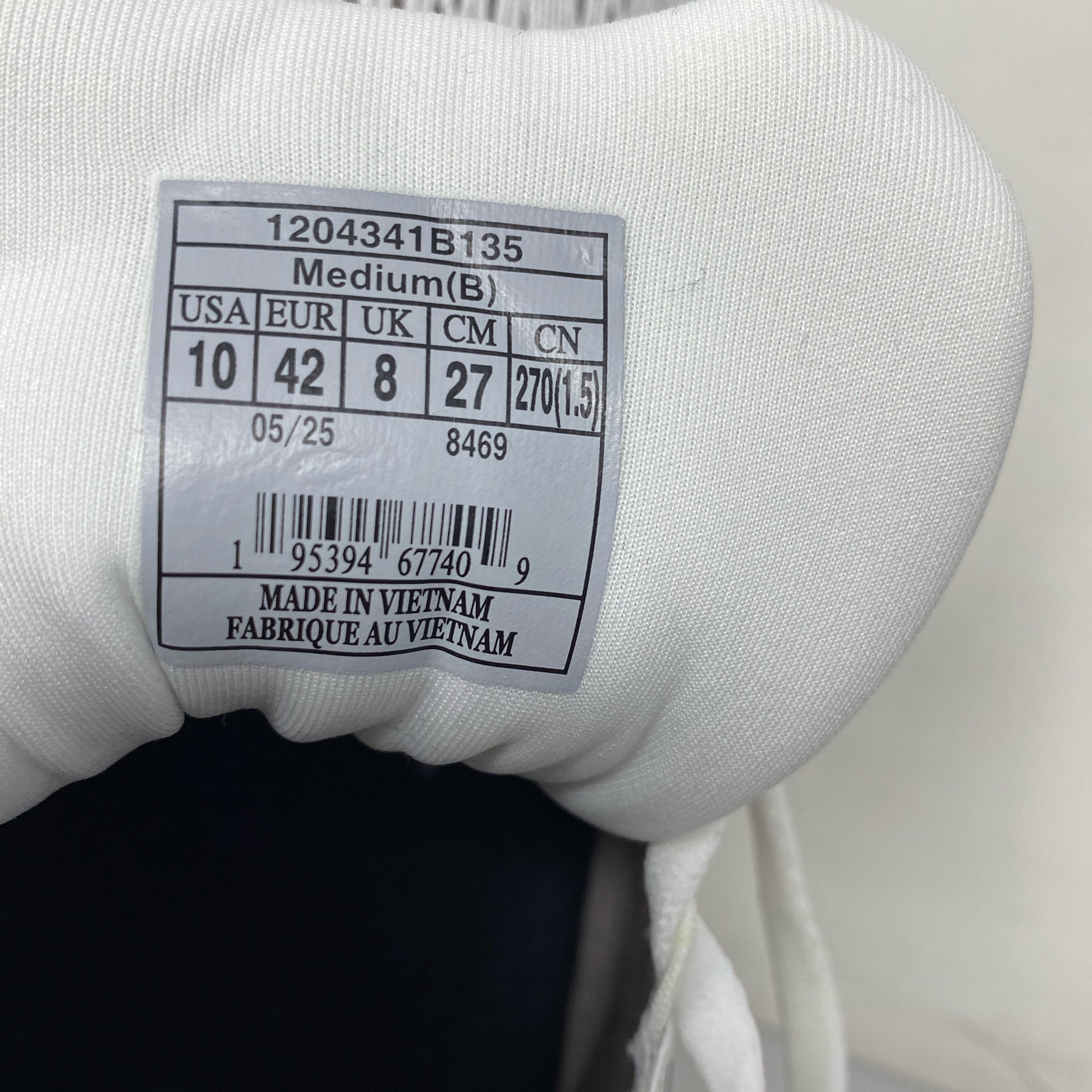Serial #/Tag-UNT717793IXZ