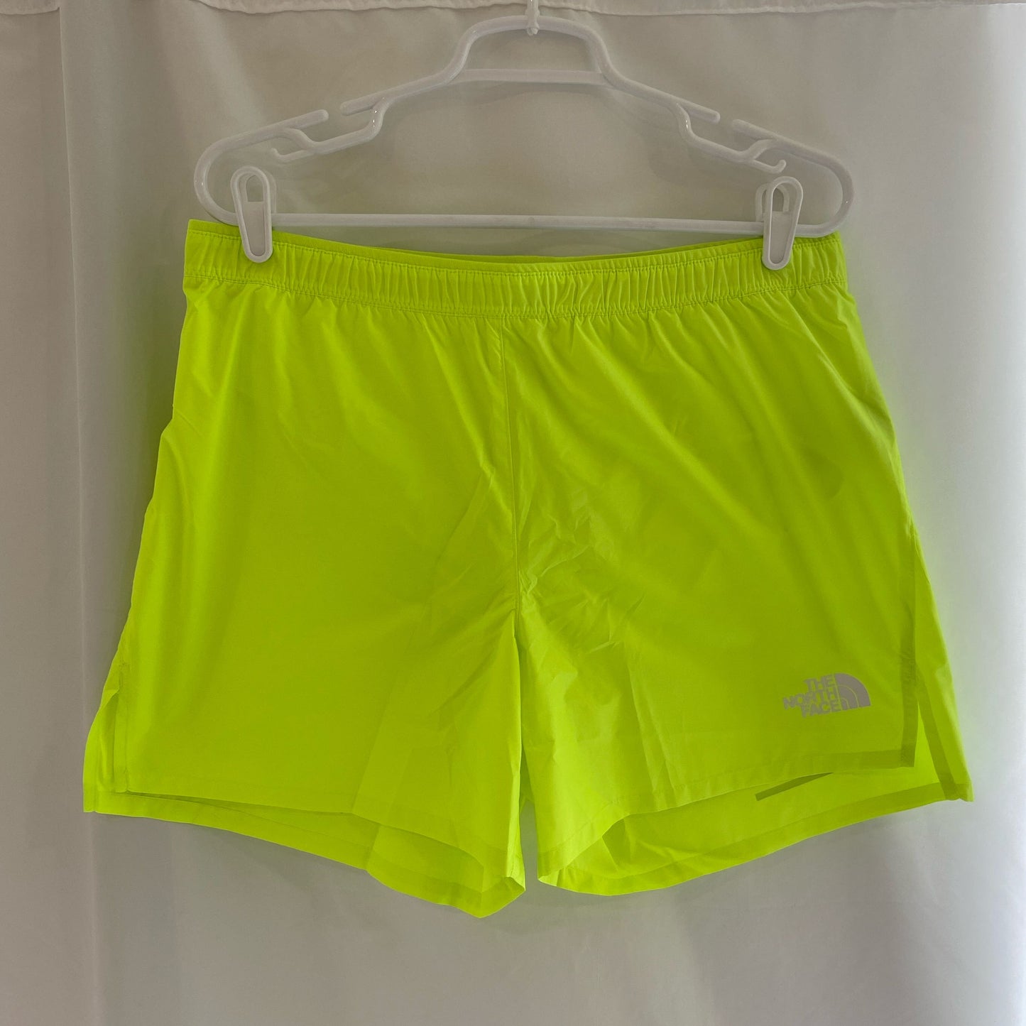 Front-UNT829557UWF