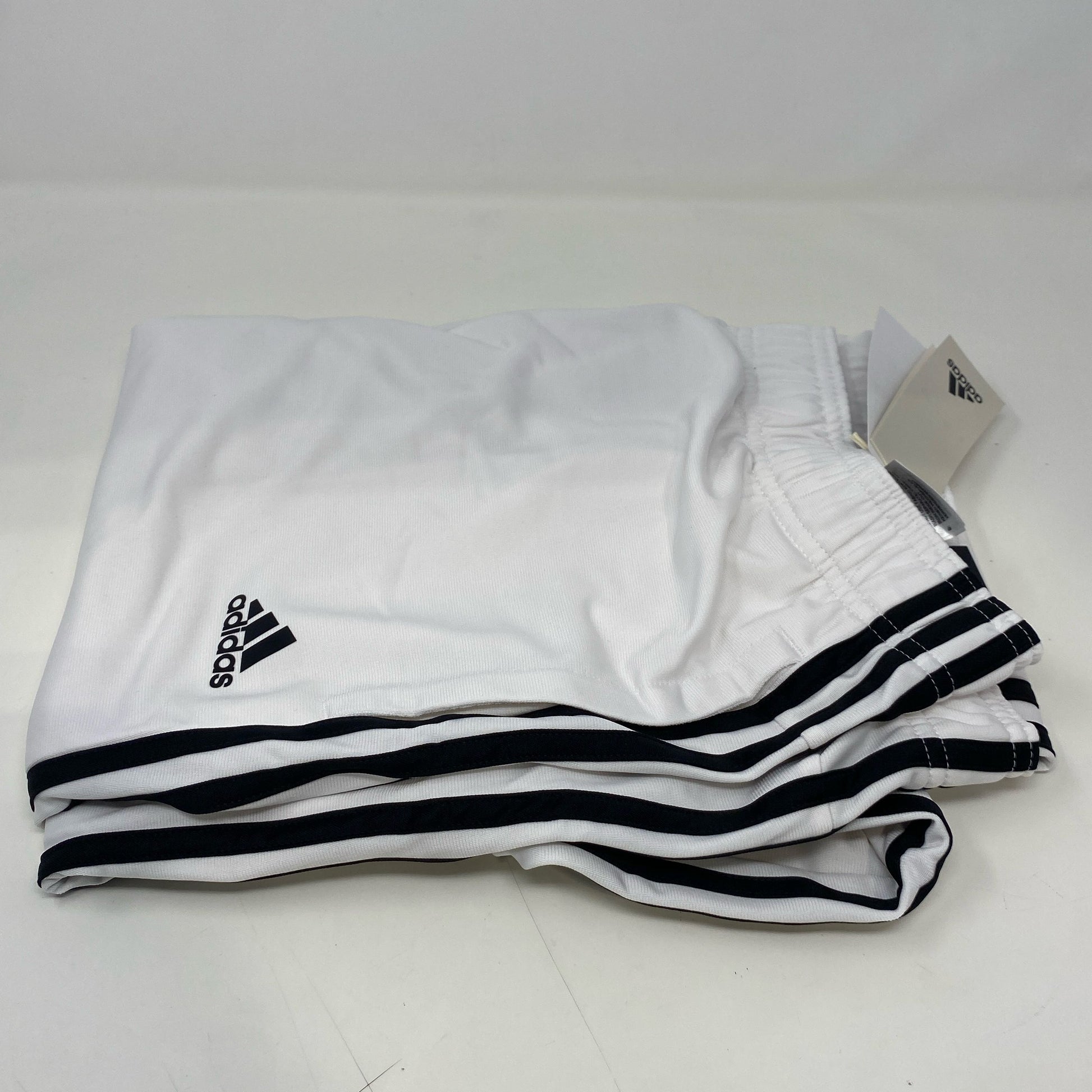 Left-UNT999016SZ2
