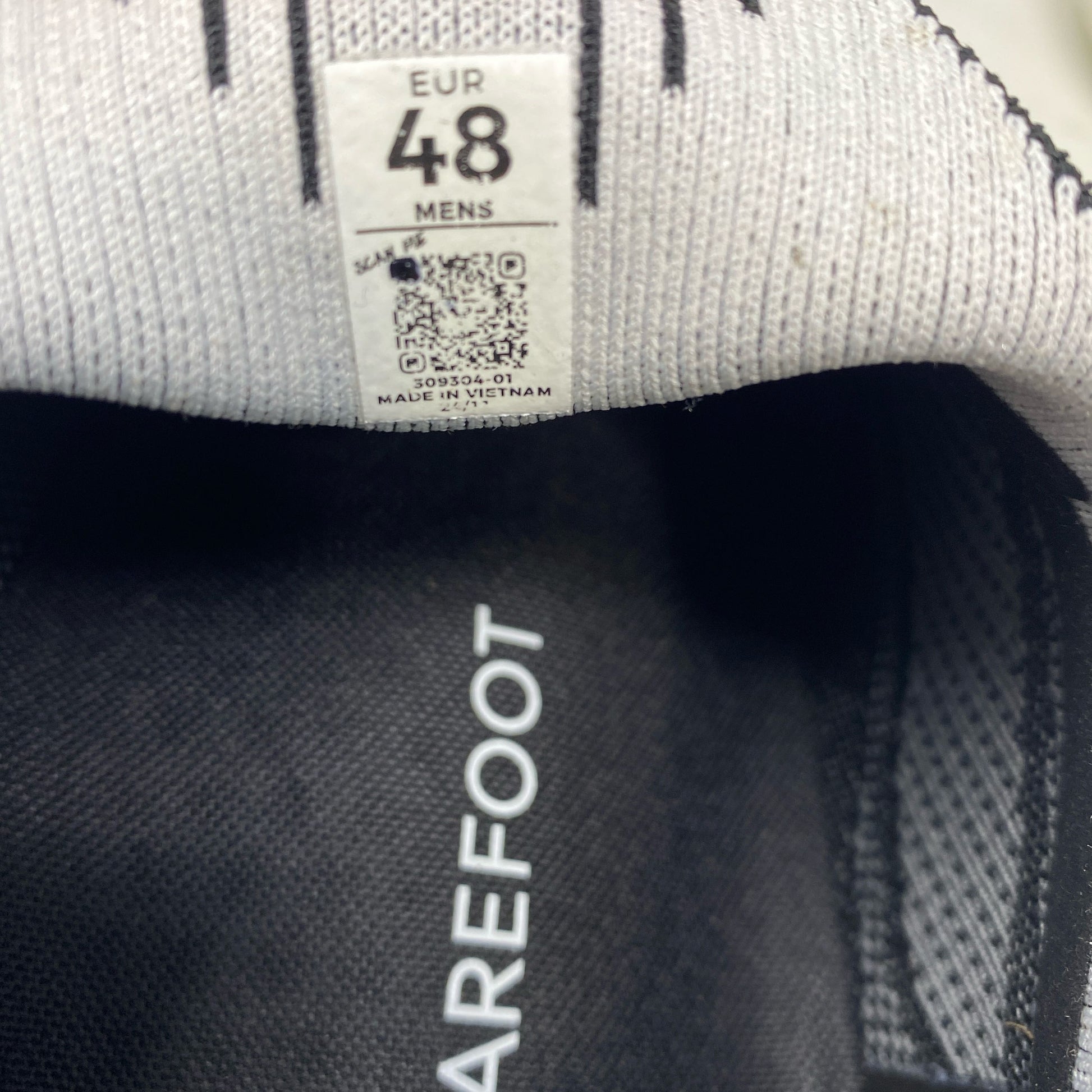 Serial #/Tag-UNT772961GZZ