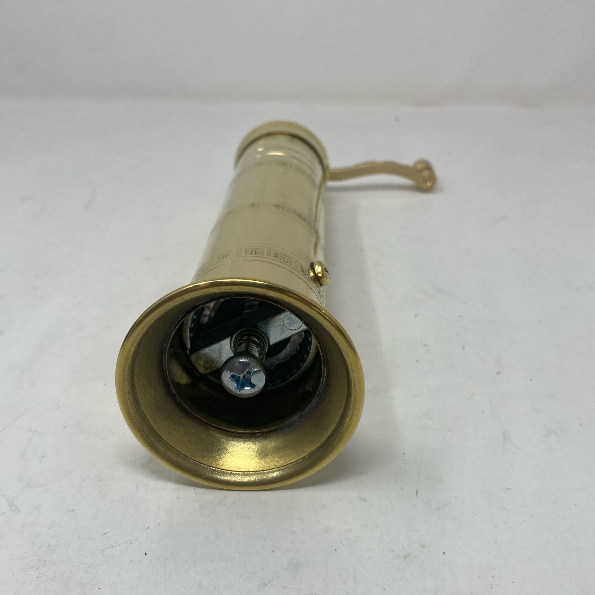 Bottom-LPNO589577855