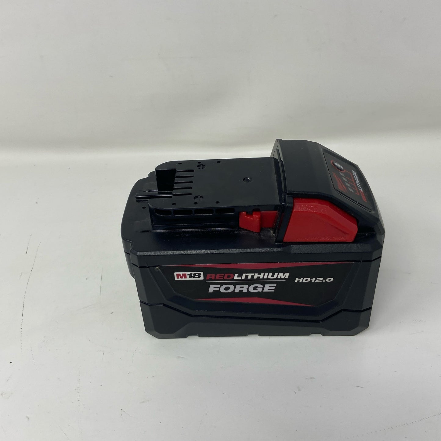 Back-UNT749907QUQ