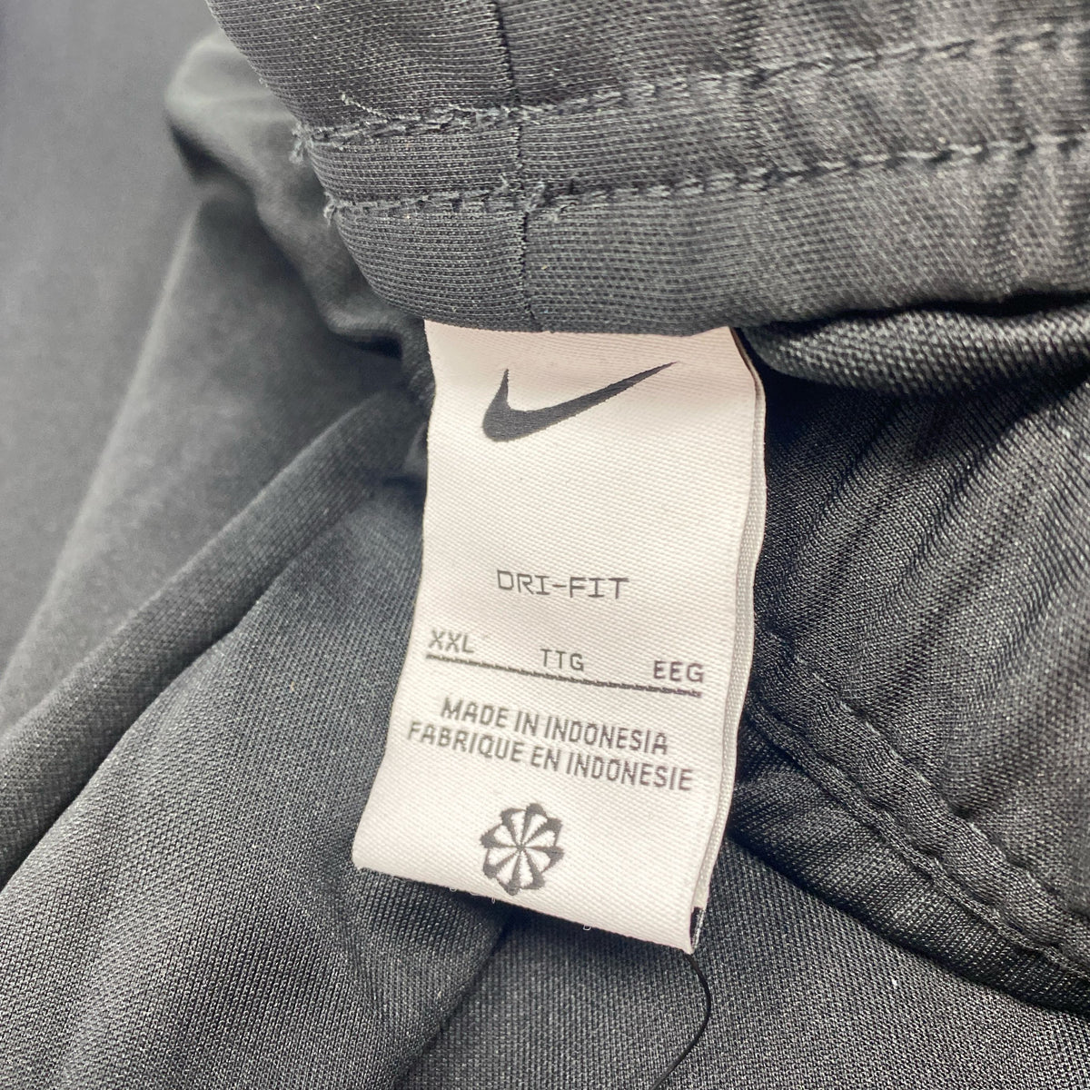 Serial #/Tag-UNT762515Z1R