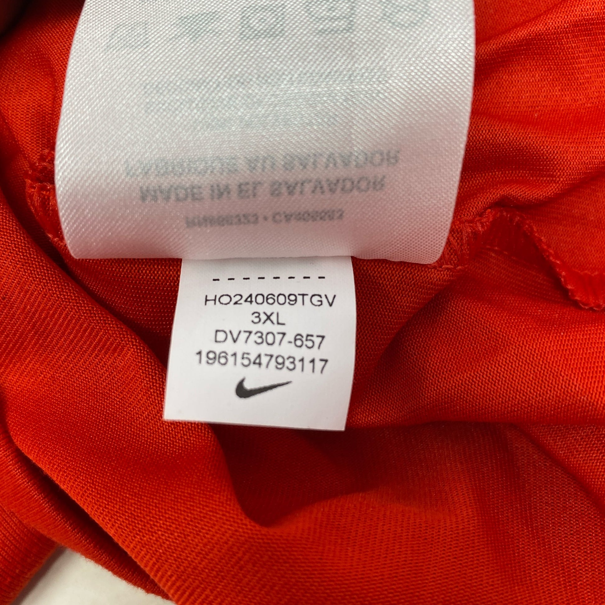 Serial #/Tag-LPNPMFY0889648