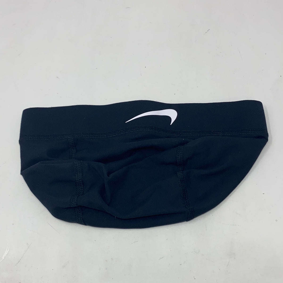 Back-UNT689466EYL