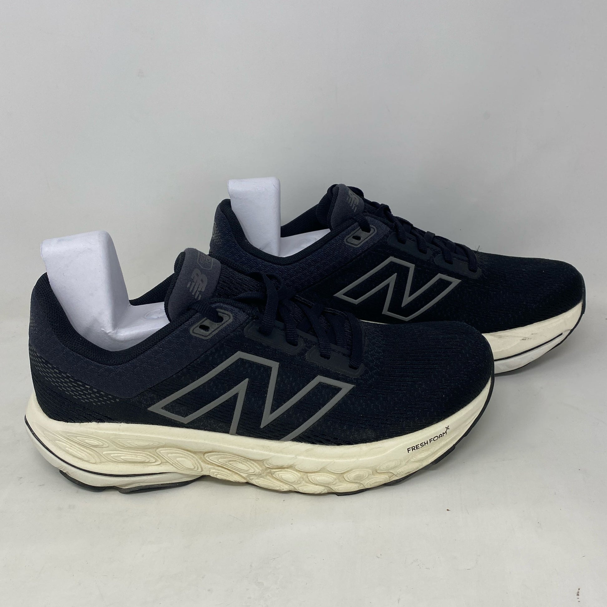 Front-LPNPMGN2482458