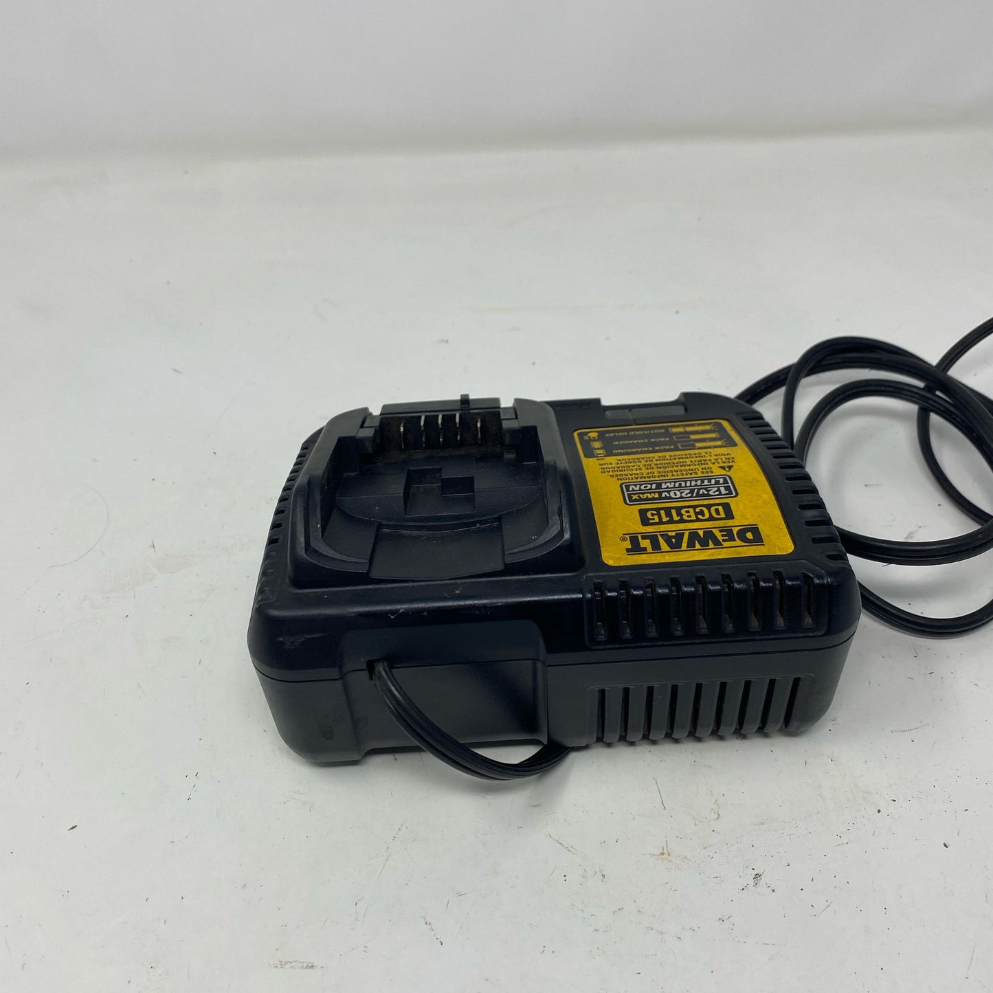 Back-LPNO560205252