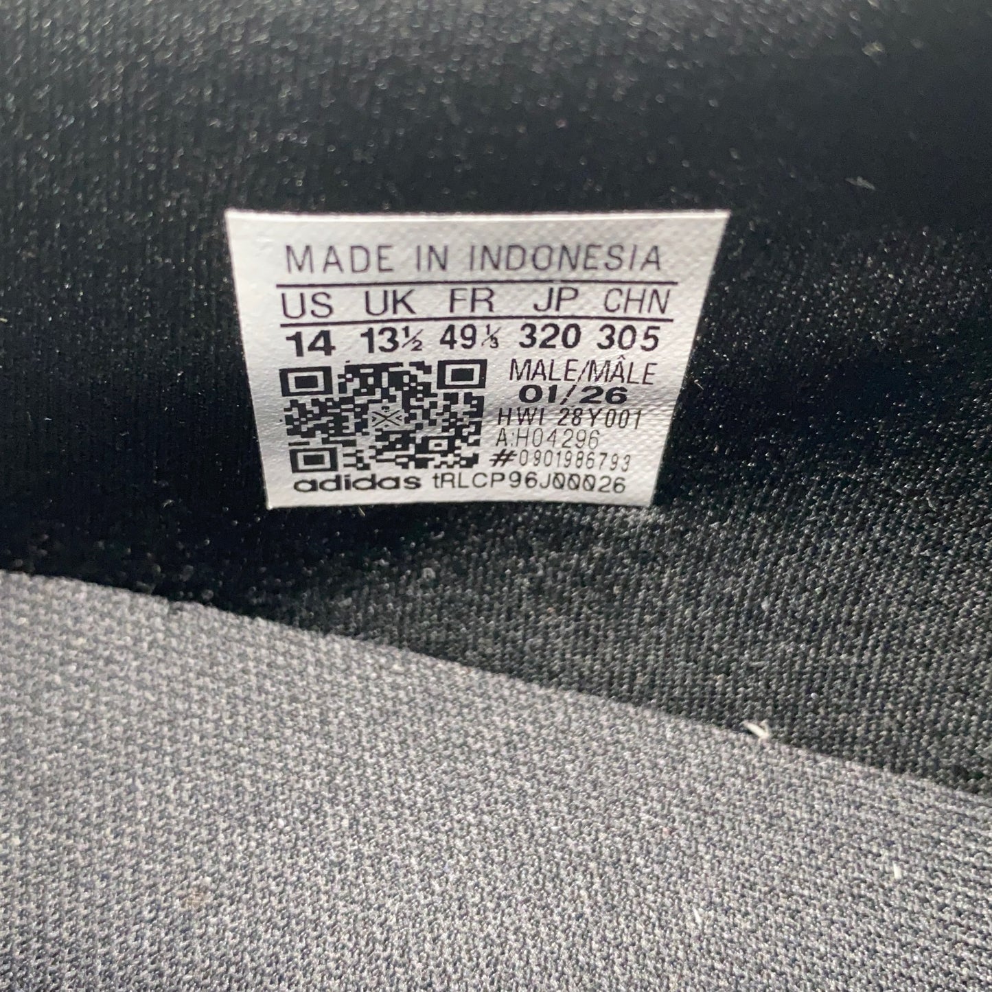 Serial #/Tag-LPNNA6M958L7N