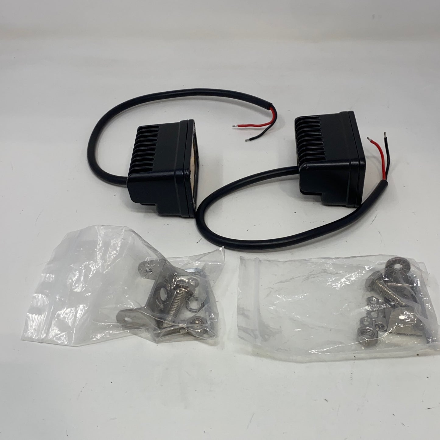 Left-UNT350529ODH