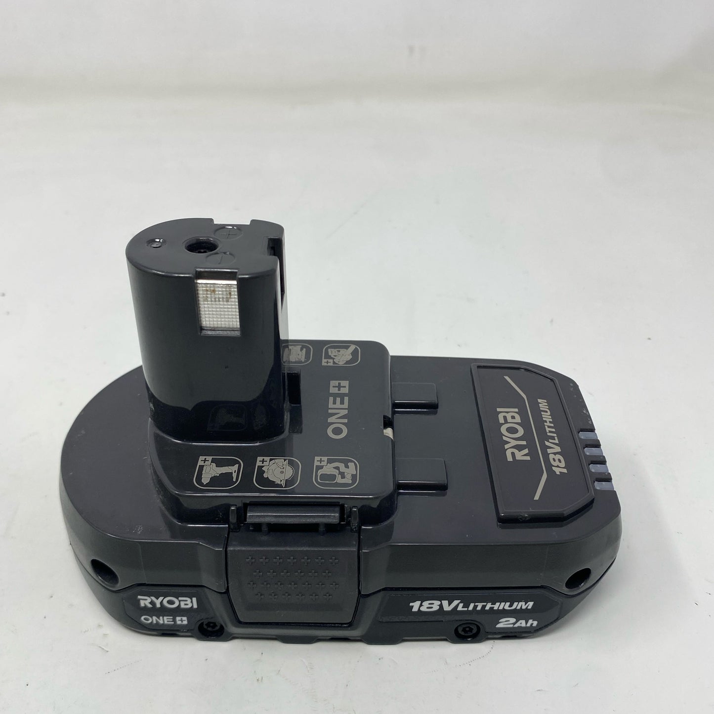 Front-LPNNB6PYQ5CBZ