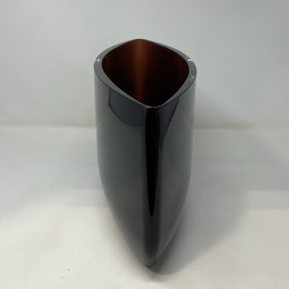 Left-UNT681614LER
