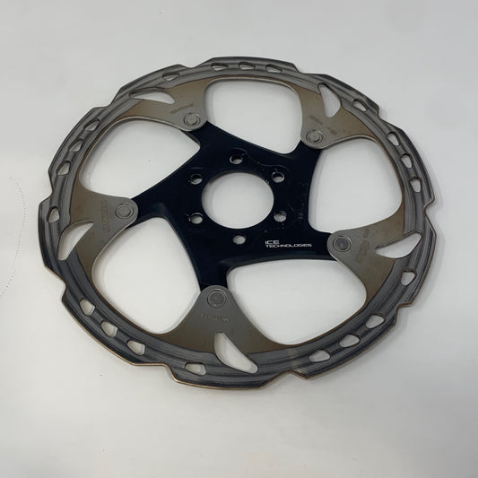 Front-LPNO575459414