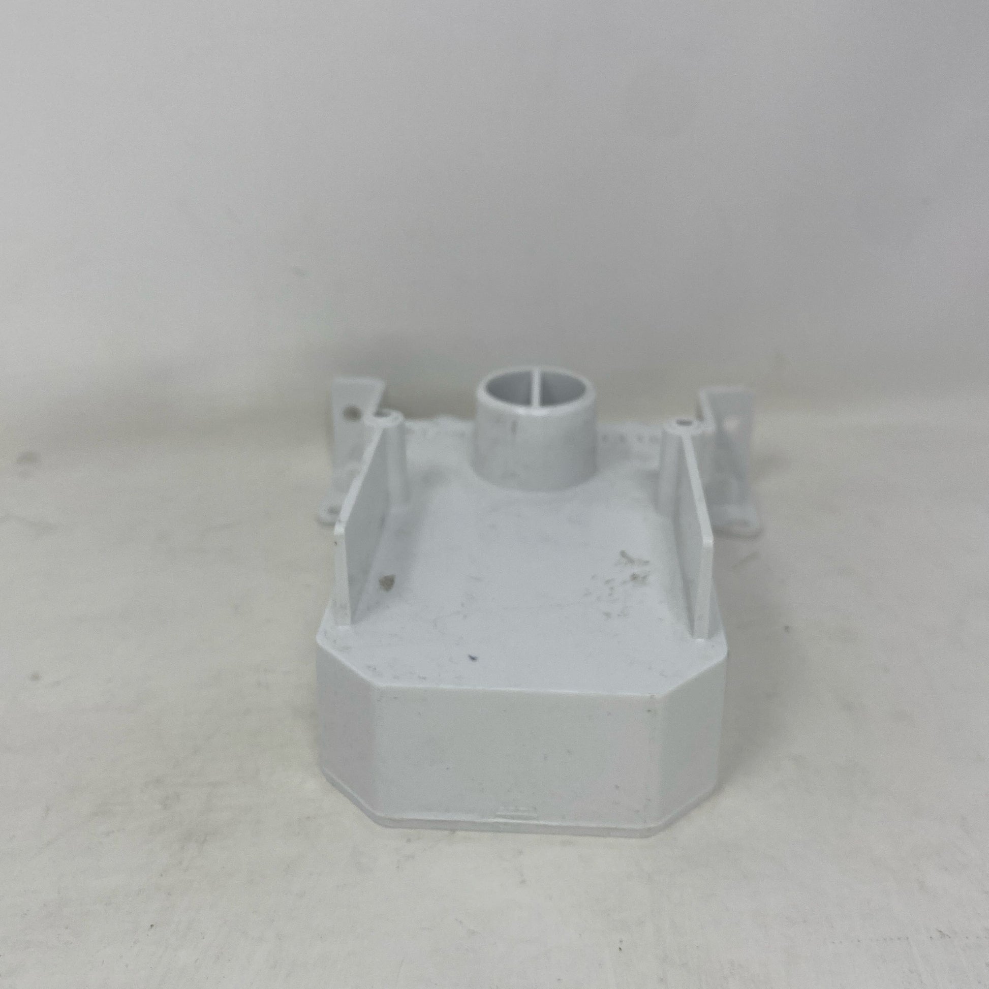 Bottom-UNT950175DG9