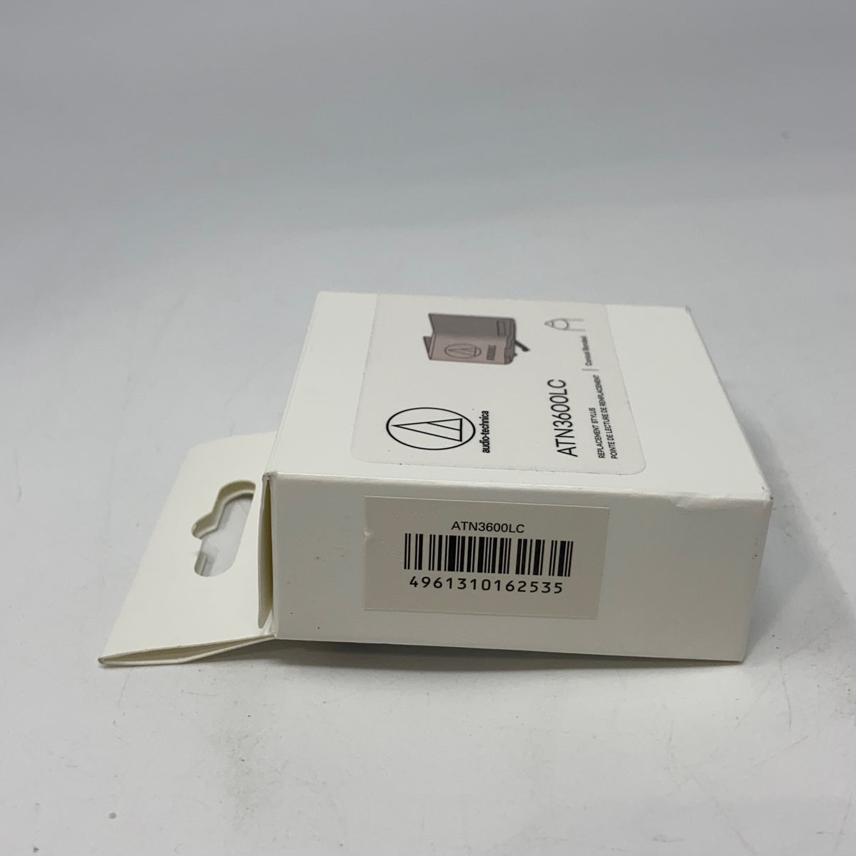 Left-UNT470232VO3