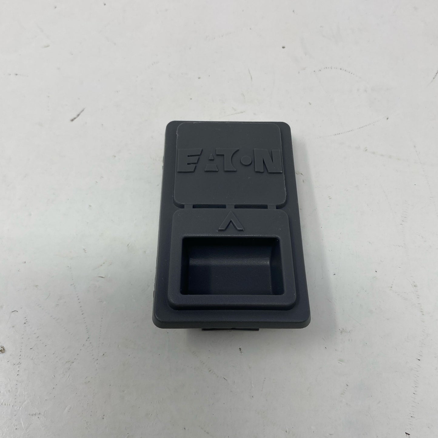 Front-UNT4785067BL