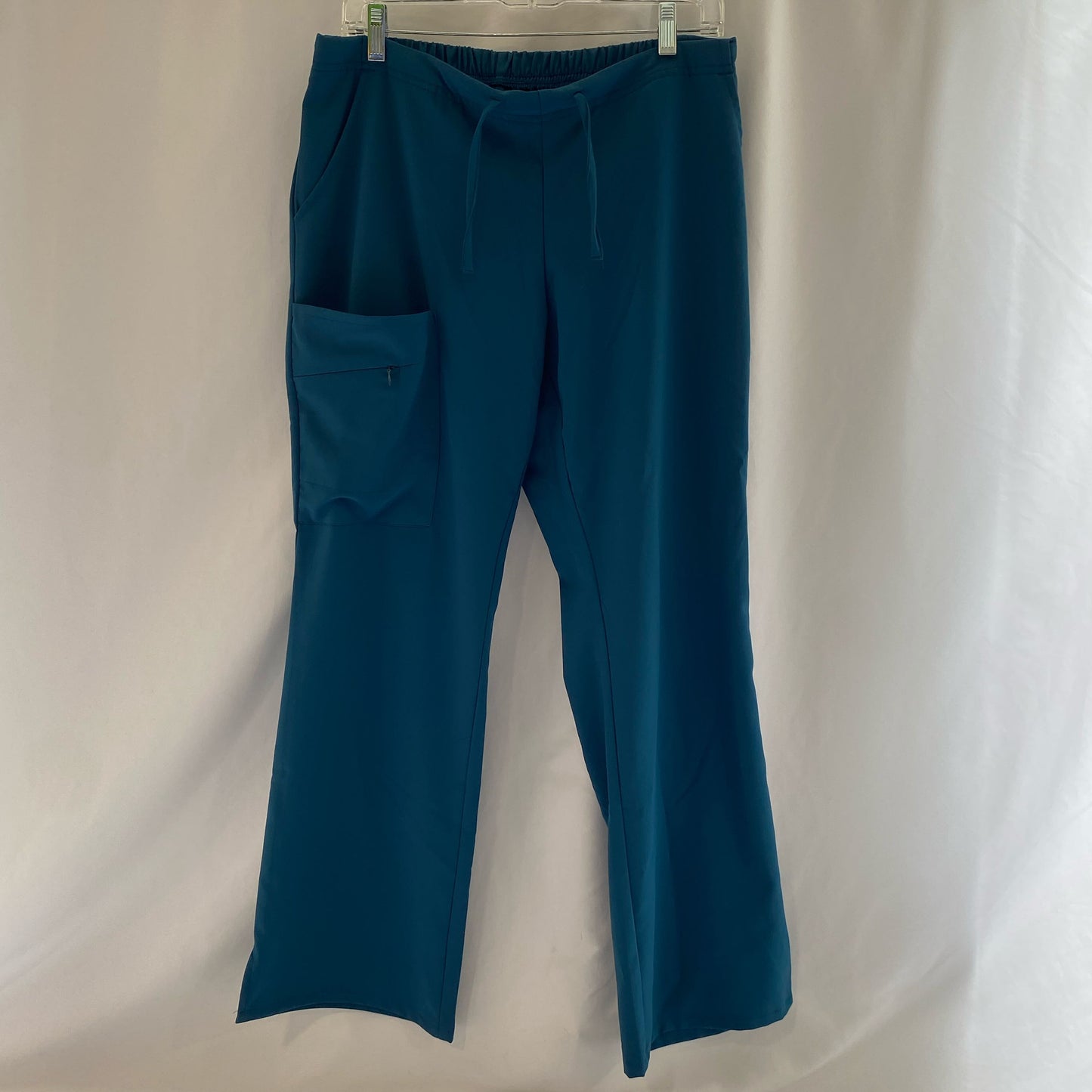 Front-UNT2557924EJ