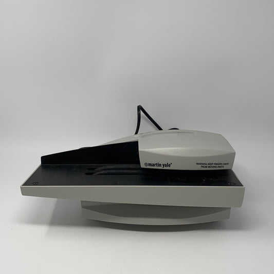 Front-UNT051215RO0