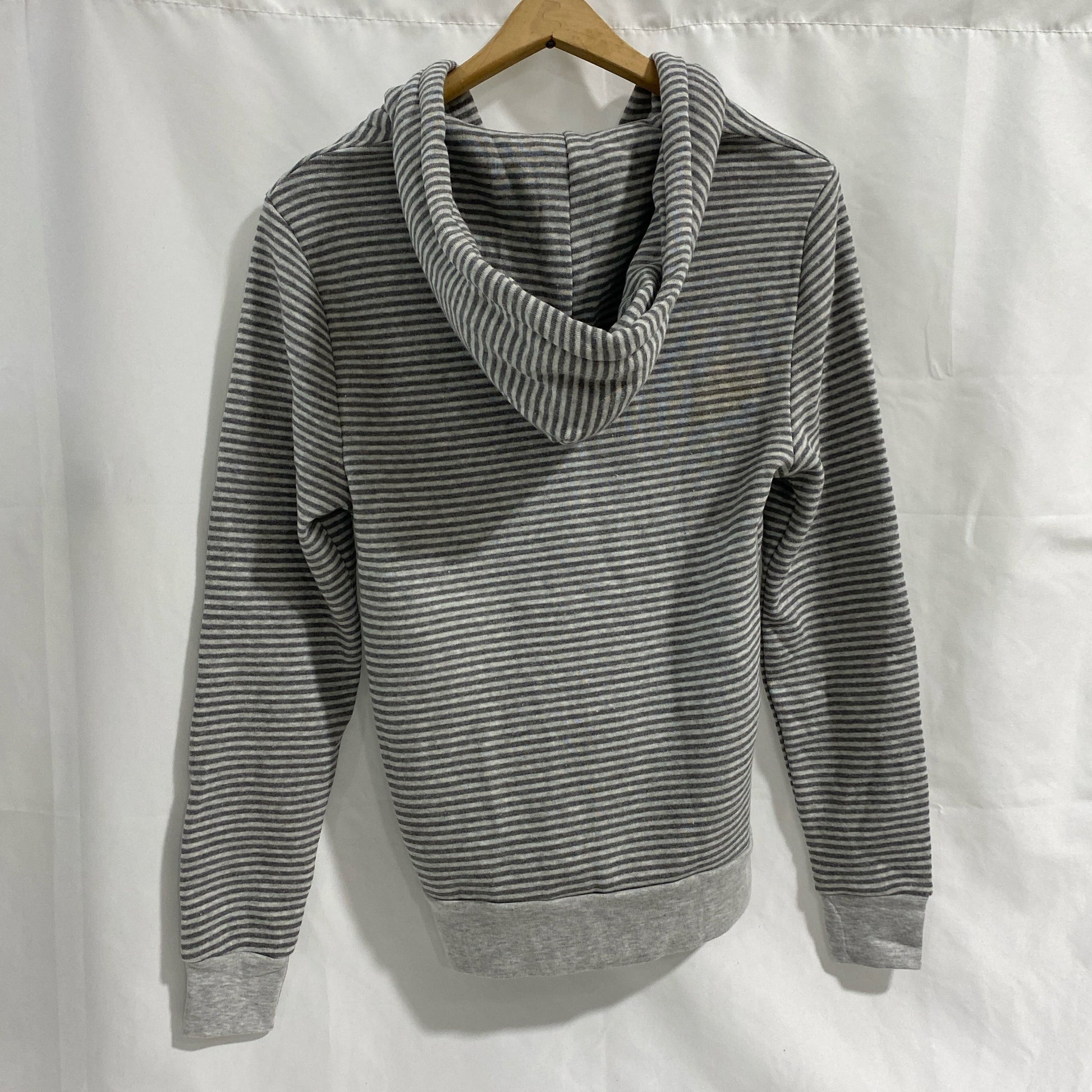 Back-UNT804374NY2