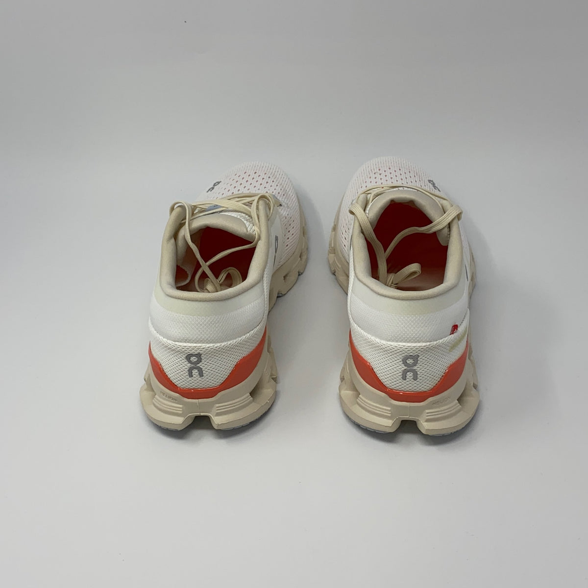 Left-UNT6962664R9