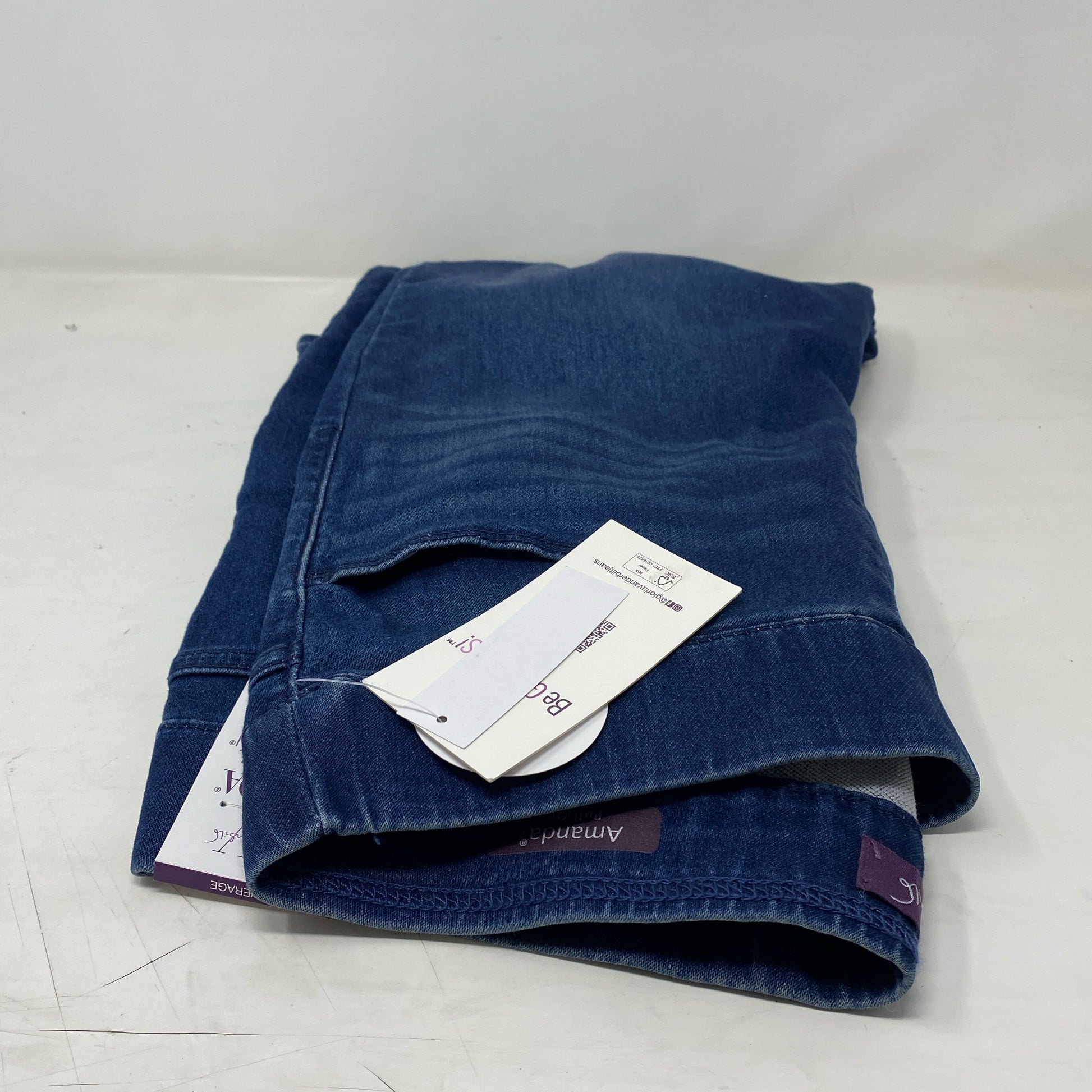 Back-UNT422340RIS