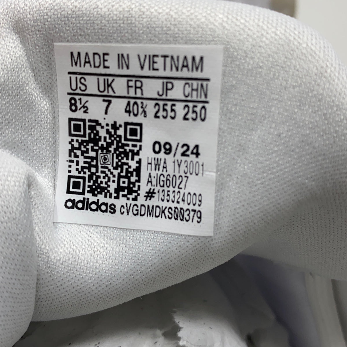 Serial #/Tag-LPNNK4GL5YY8X