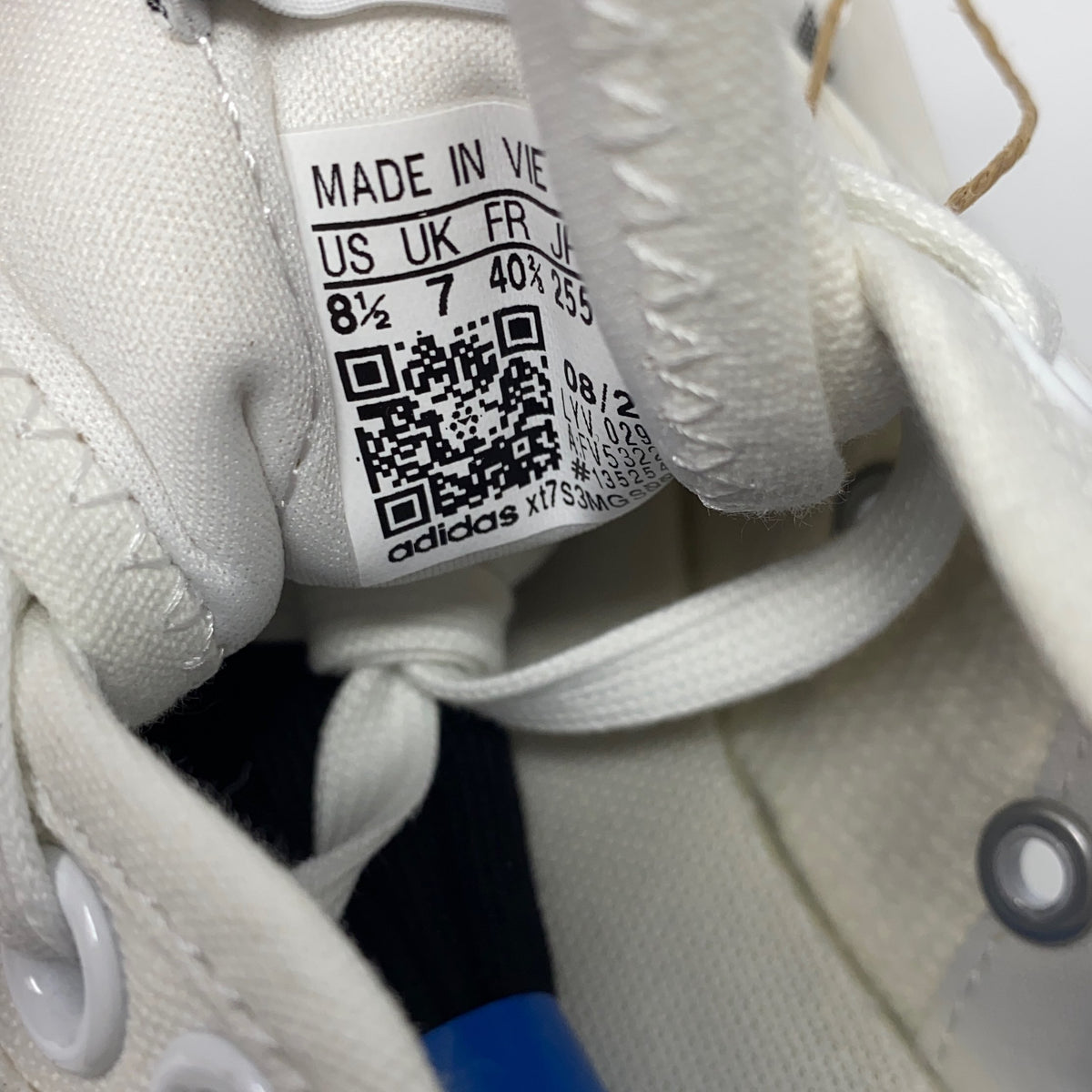 Serial #/Tag-UNT684881714