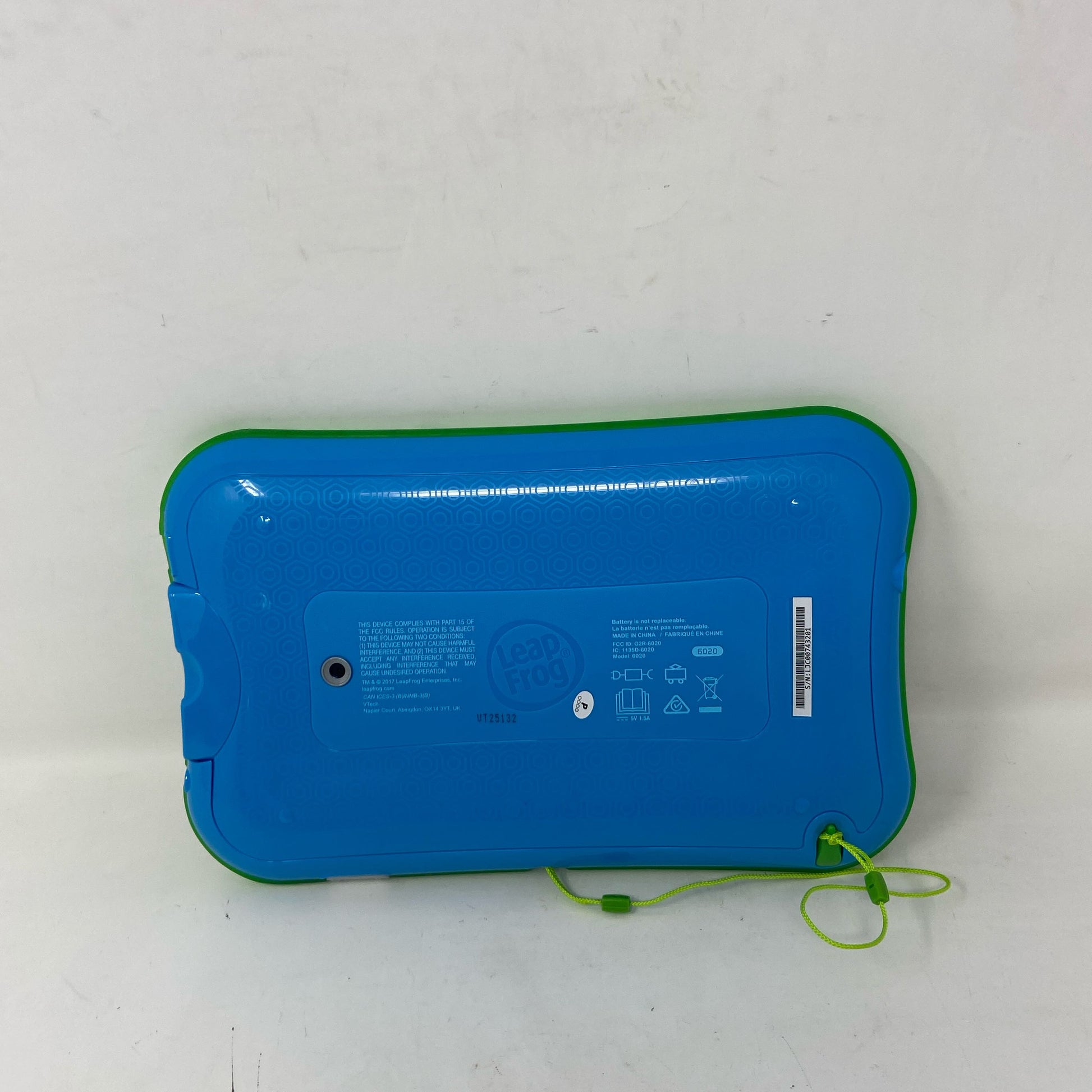 Back-UNT723735NI8