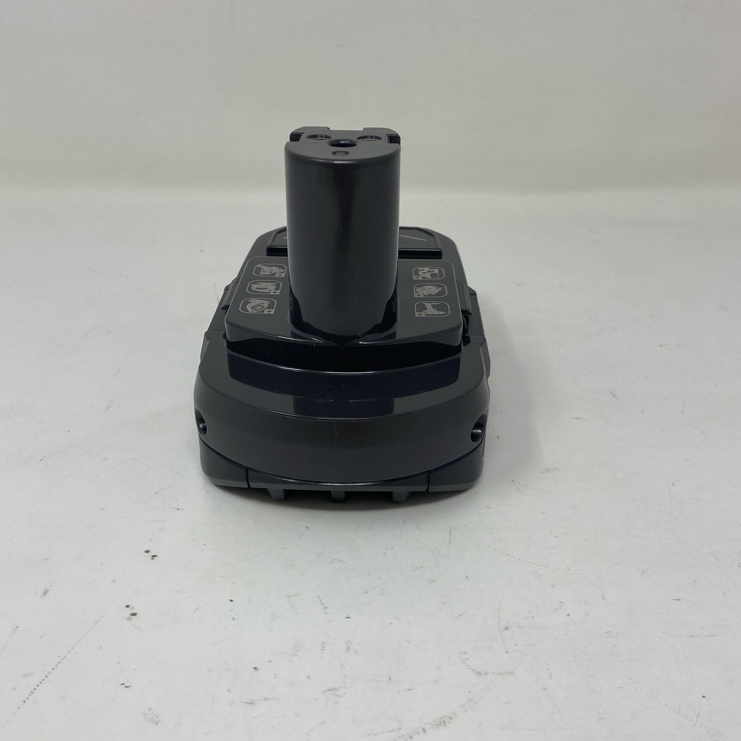 Front-UNT13714827M