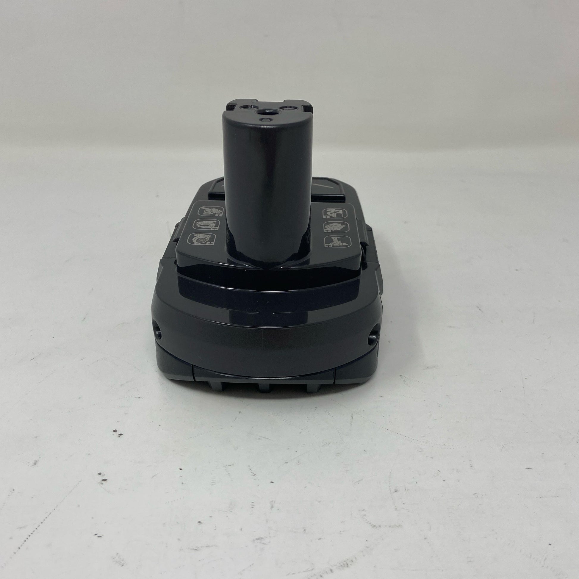 Front-UNT13714827M