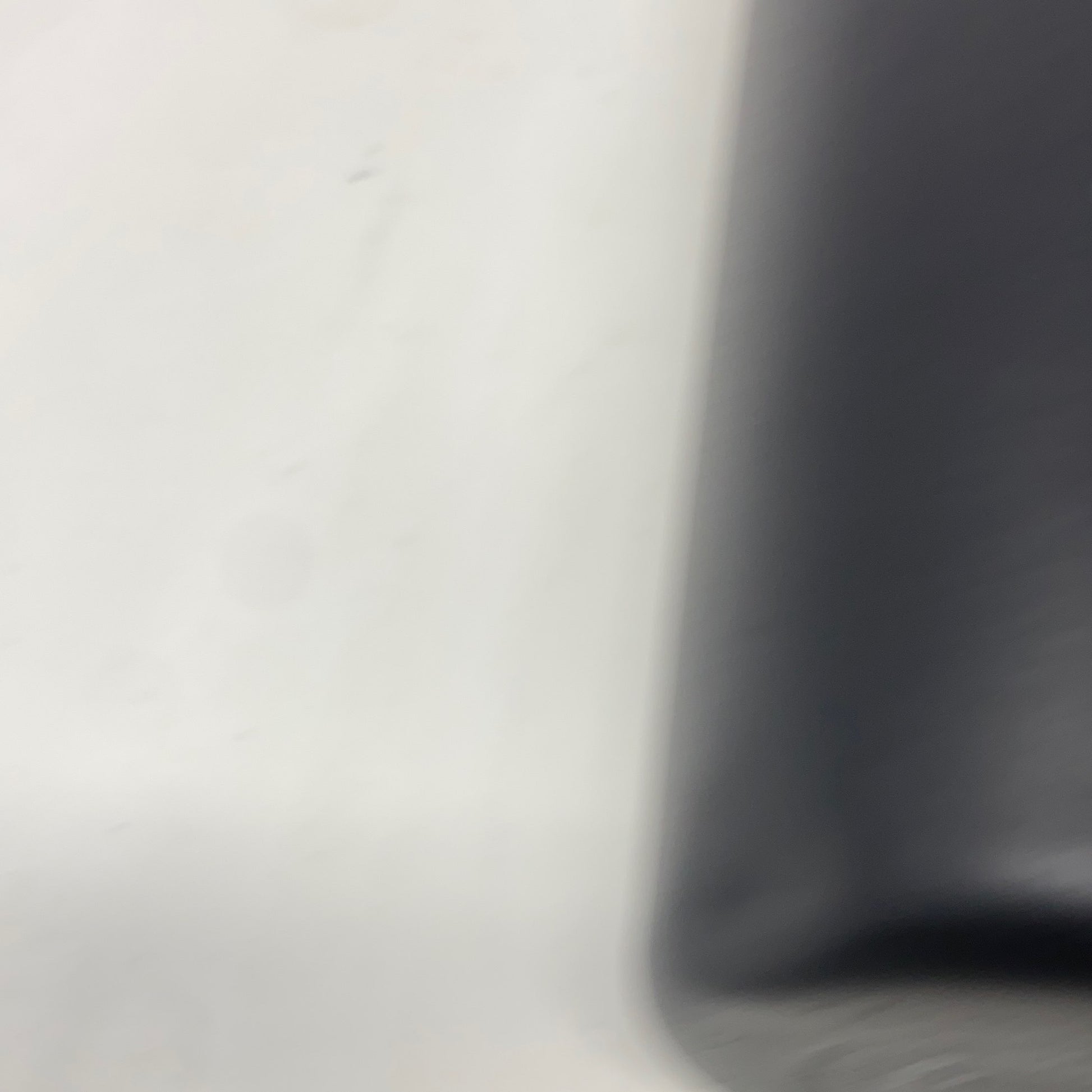 Serial #/Tag-UNT3504224ZE