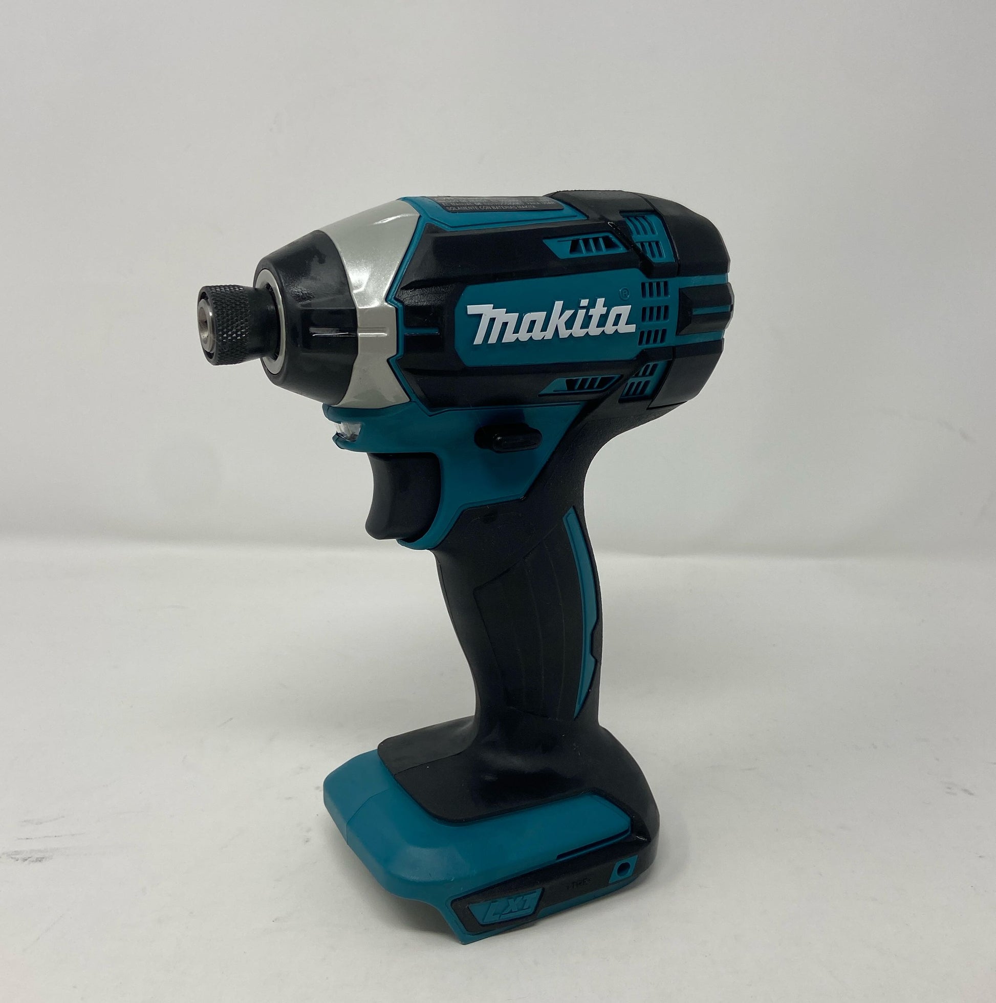 Front-LPNPMEZ6884800