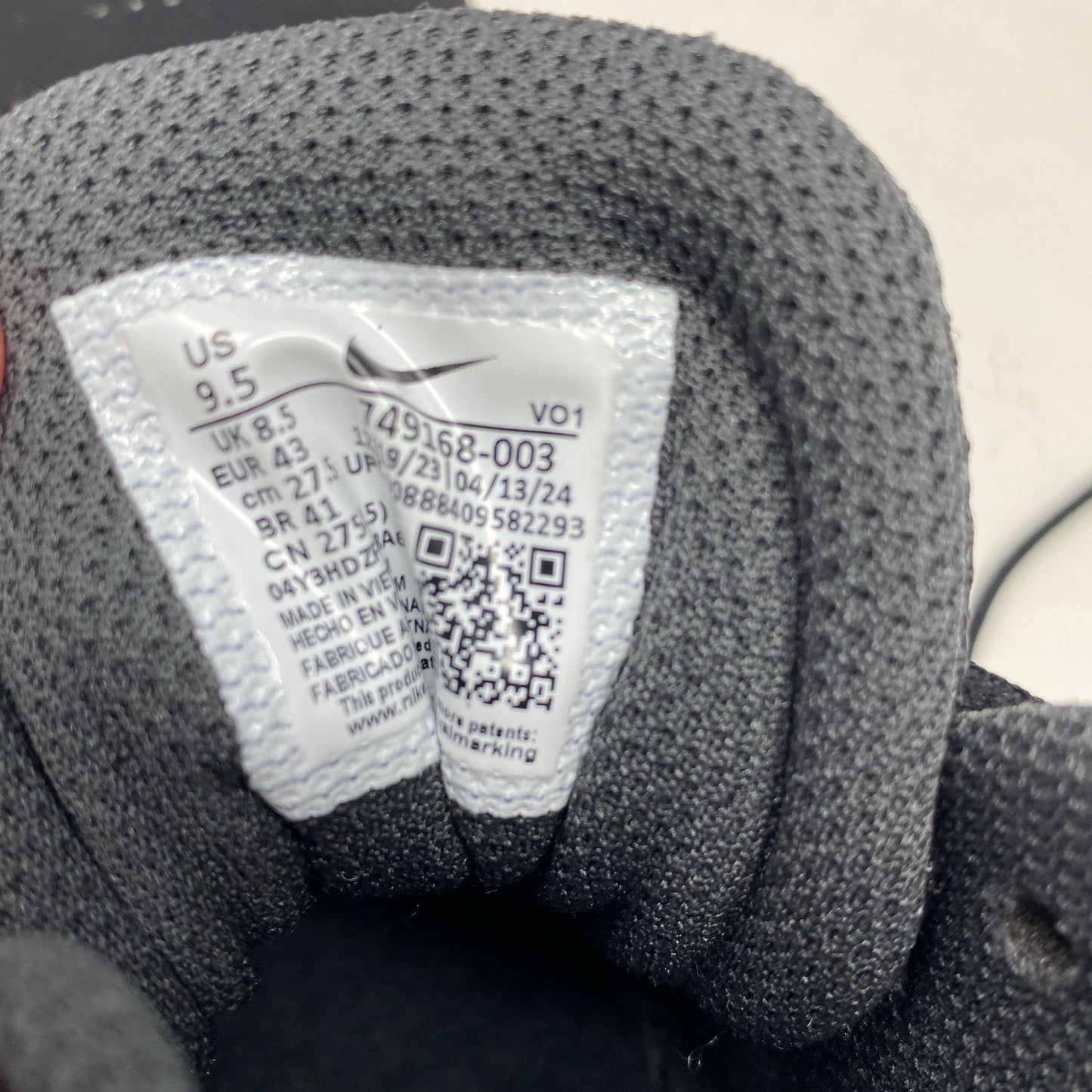 Serial #/Tag-UNT282633QJZ