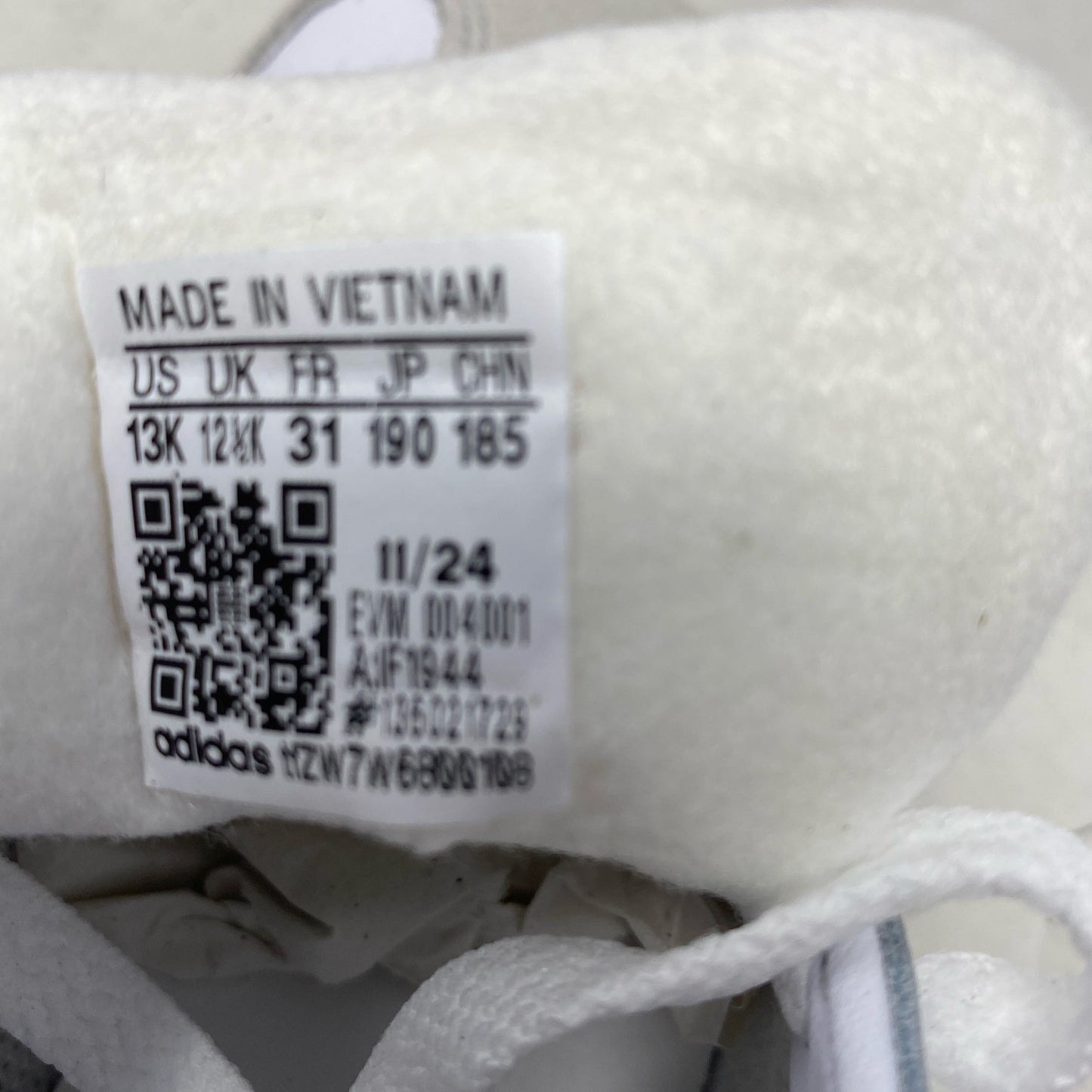 Serial #/Tag-UNT1033254DN
