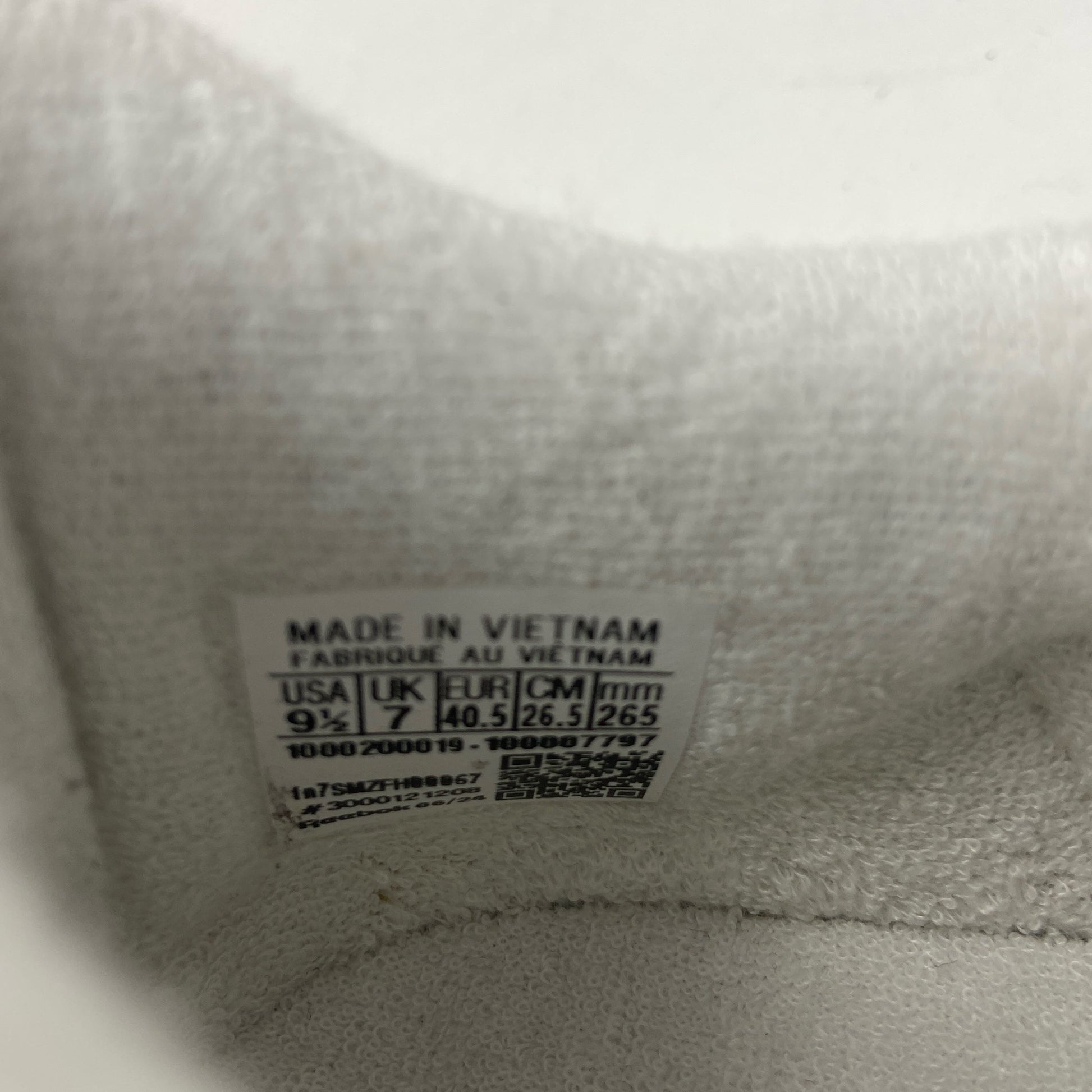 Serial #/Tag-UNT623431MJK