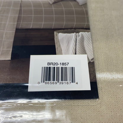 Serial #/Tag-UNT689647GKO