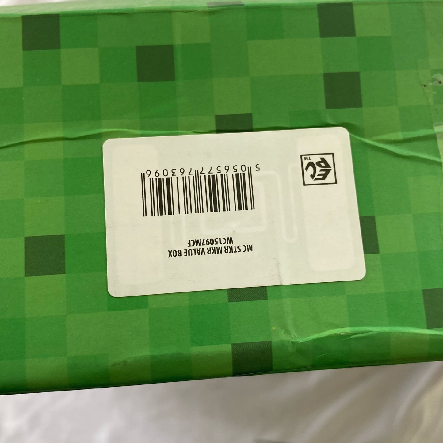 Serial #/Tag-UNT7390475EZ