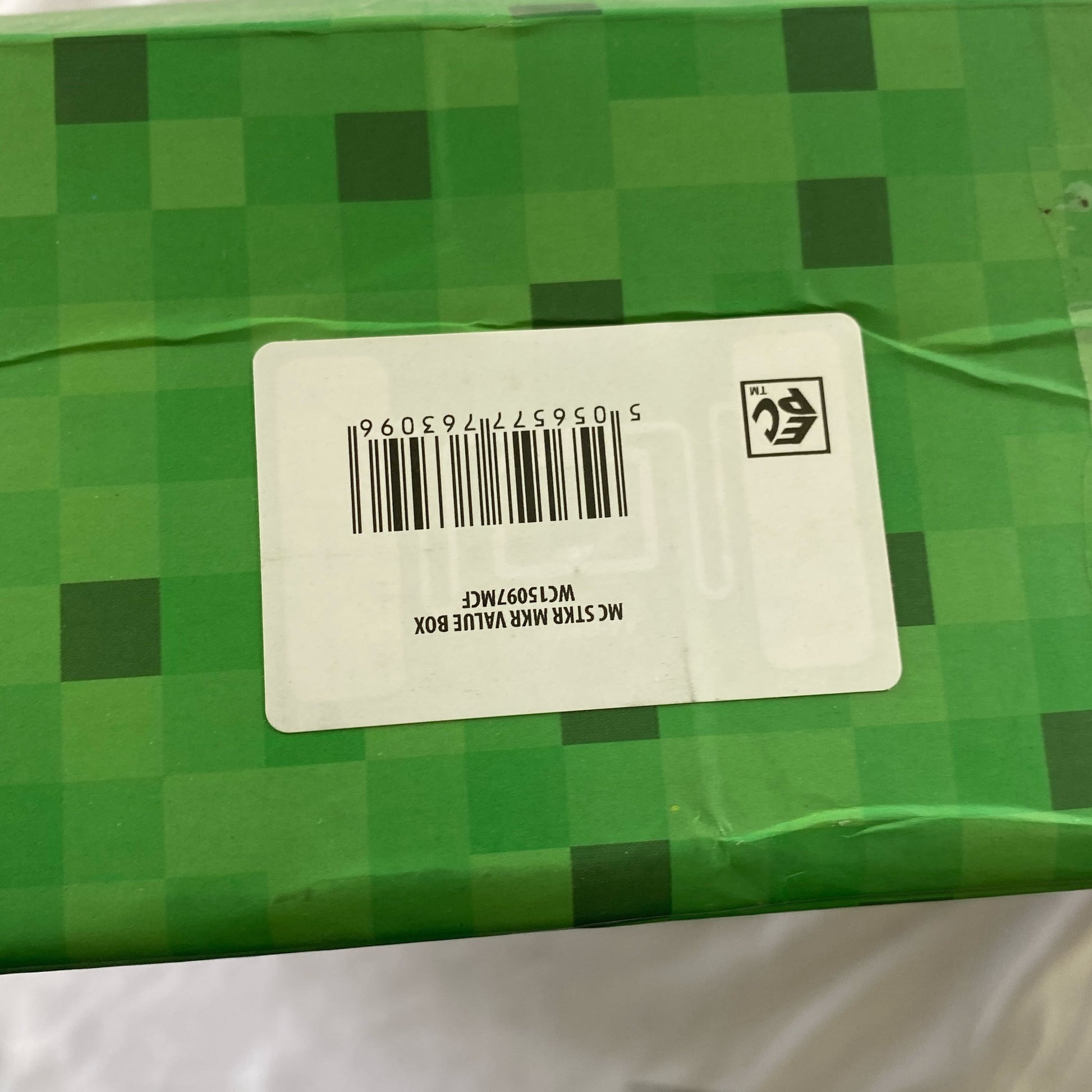 Serial #/Tag-UNT7390475EZ