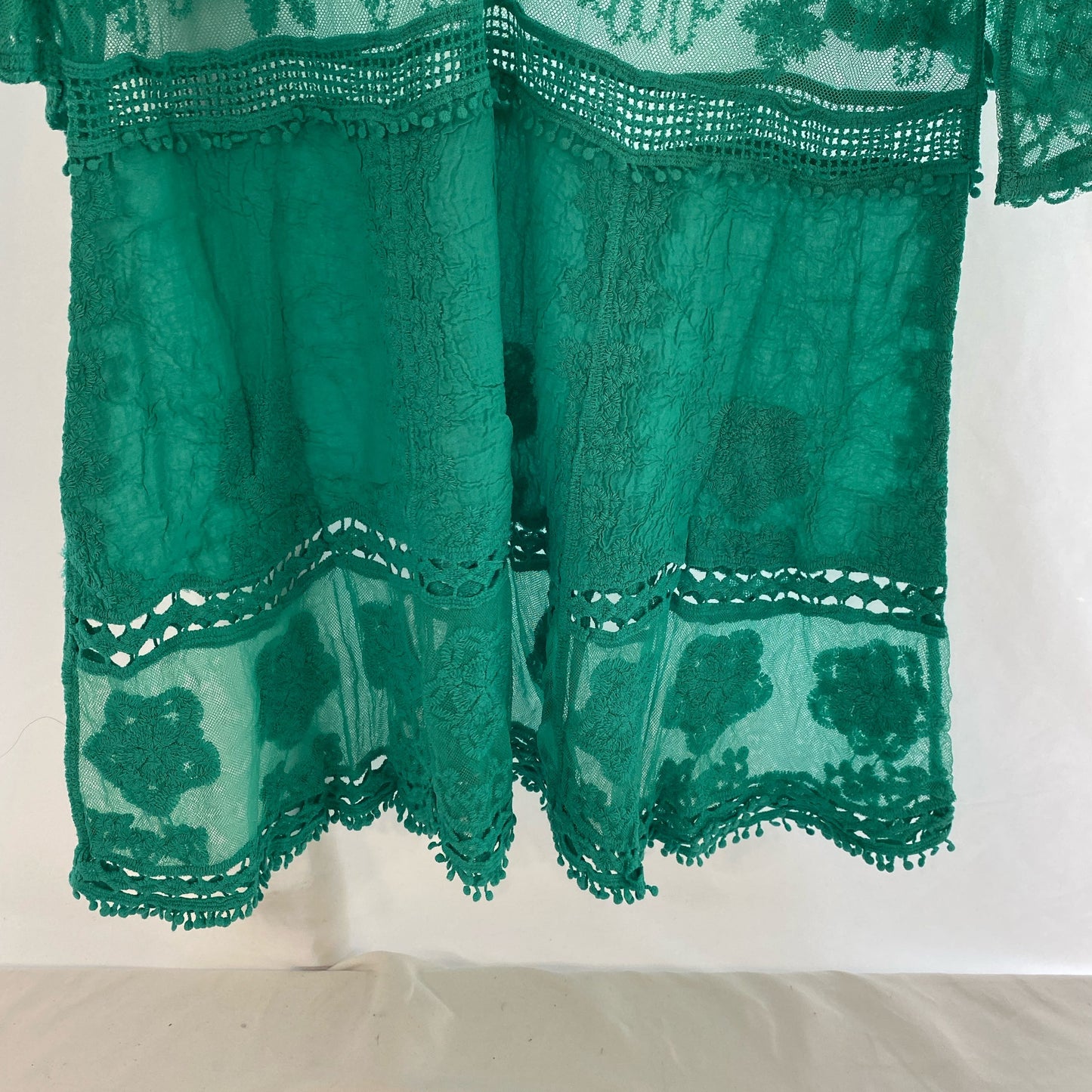 Bottom-UNT183352137