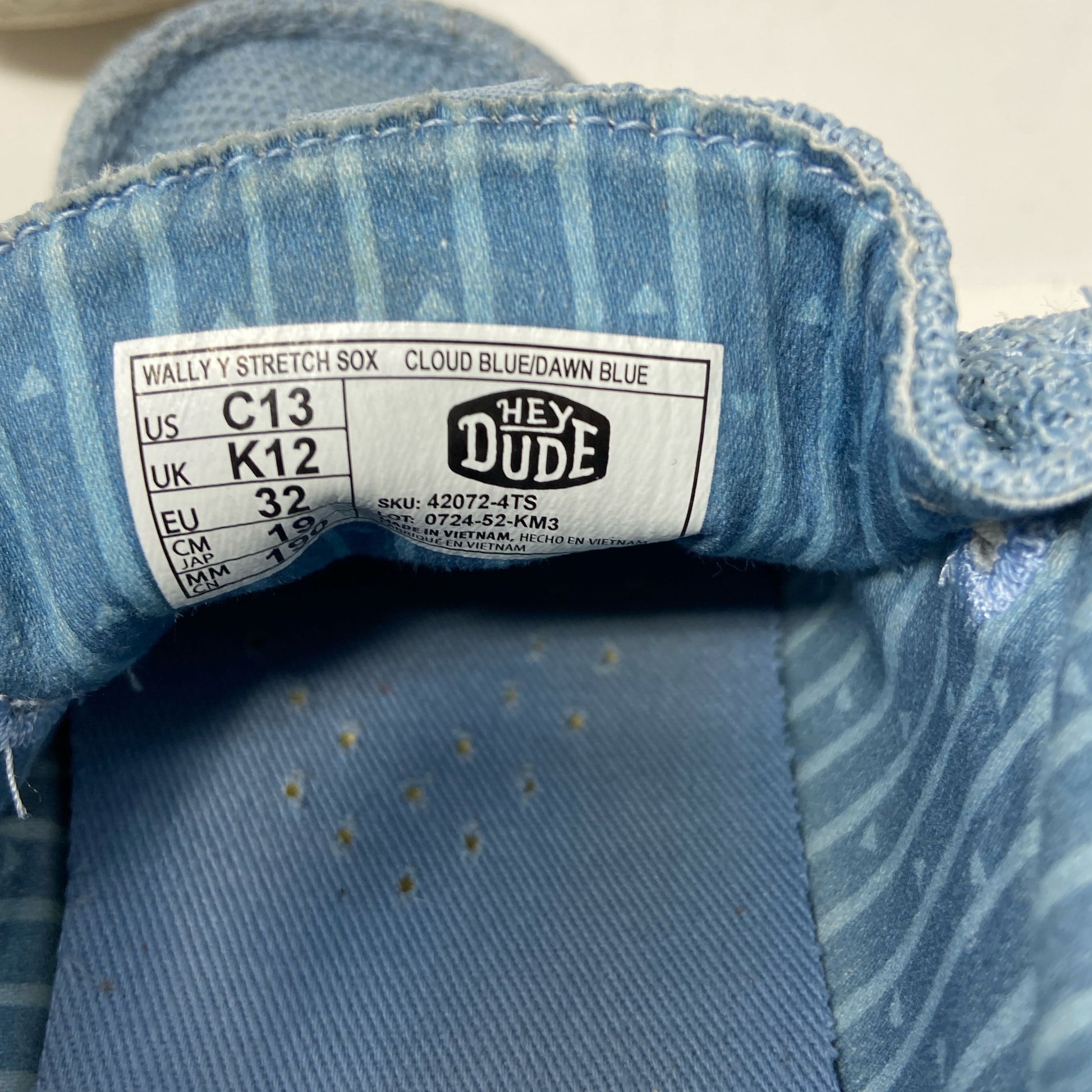 Serial #/Tag-LPNND6S927WWS