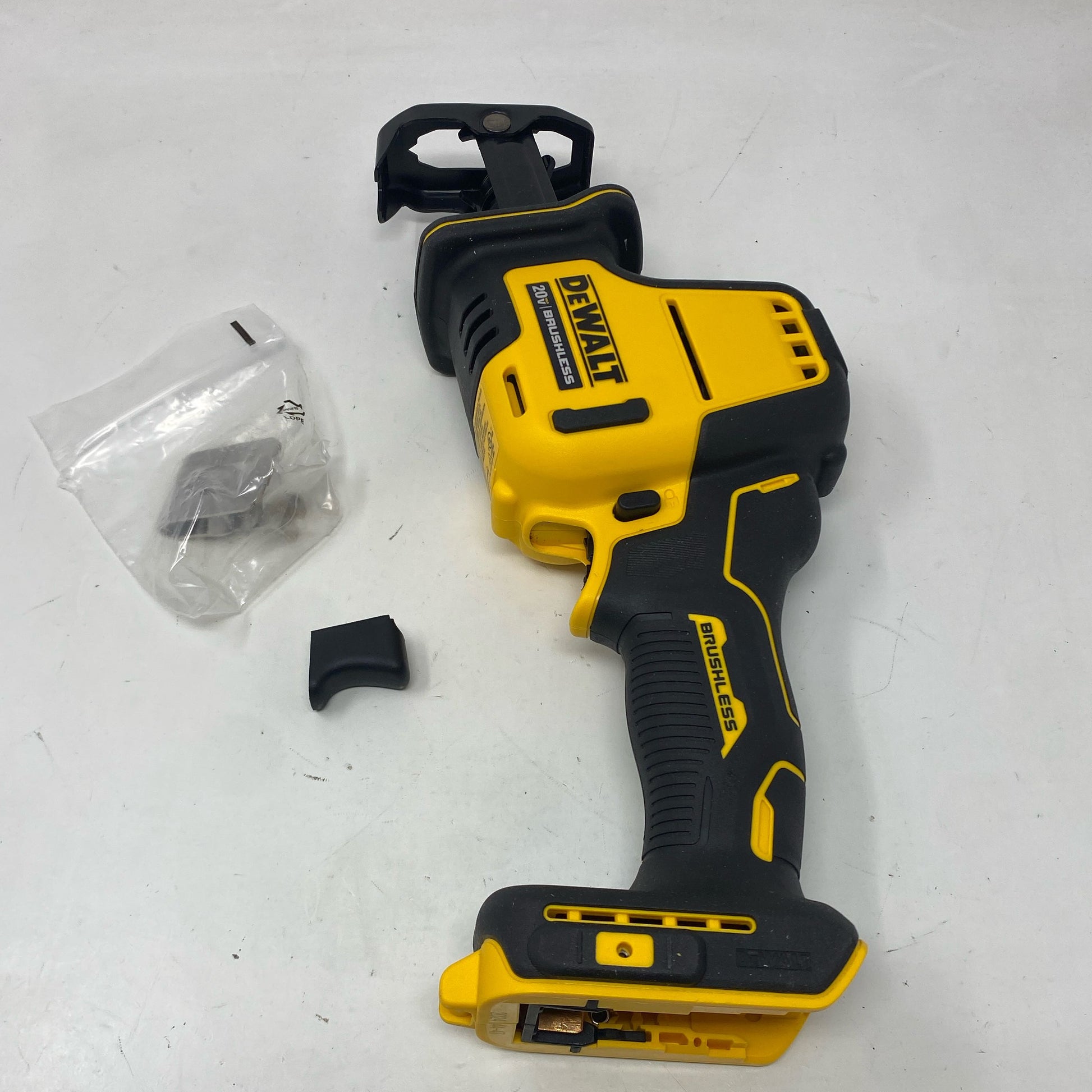 Front-LPNO568753585