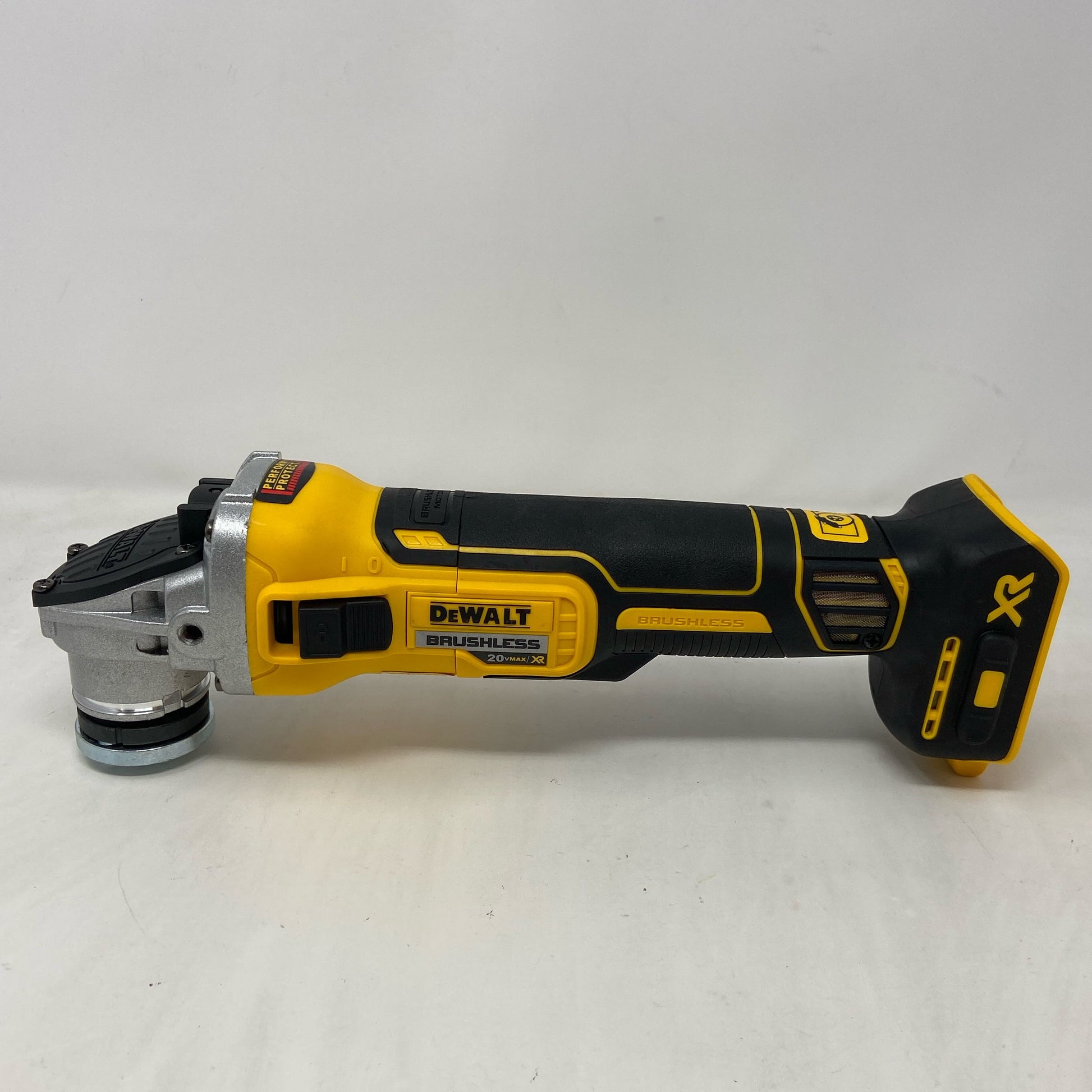 Front-UNT116905LQS